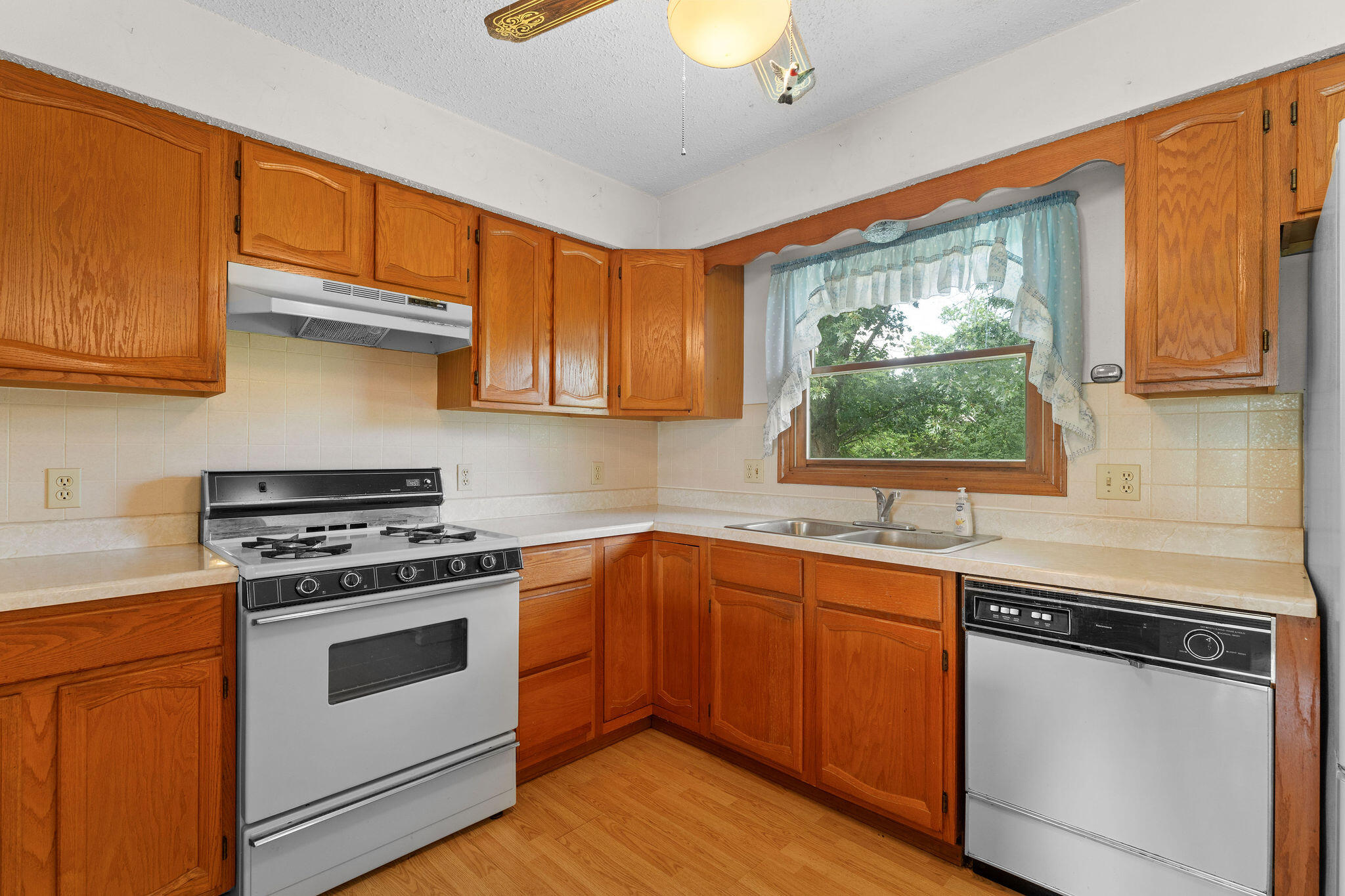 343 Echo Street Property Photo 14