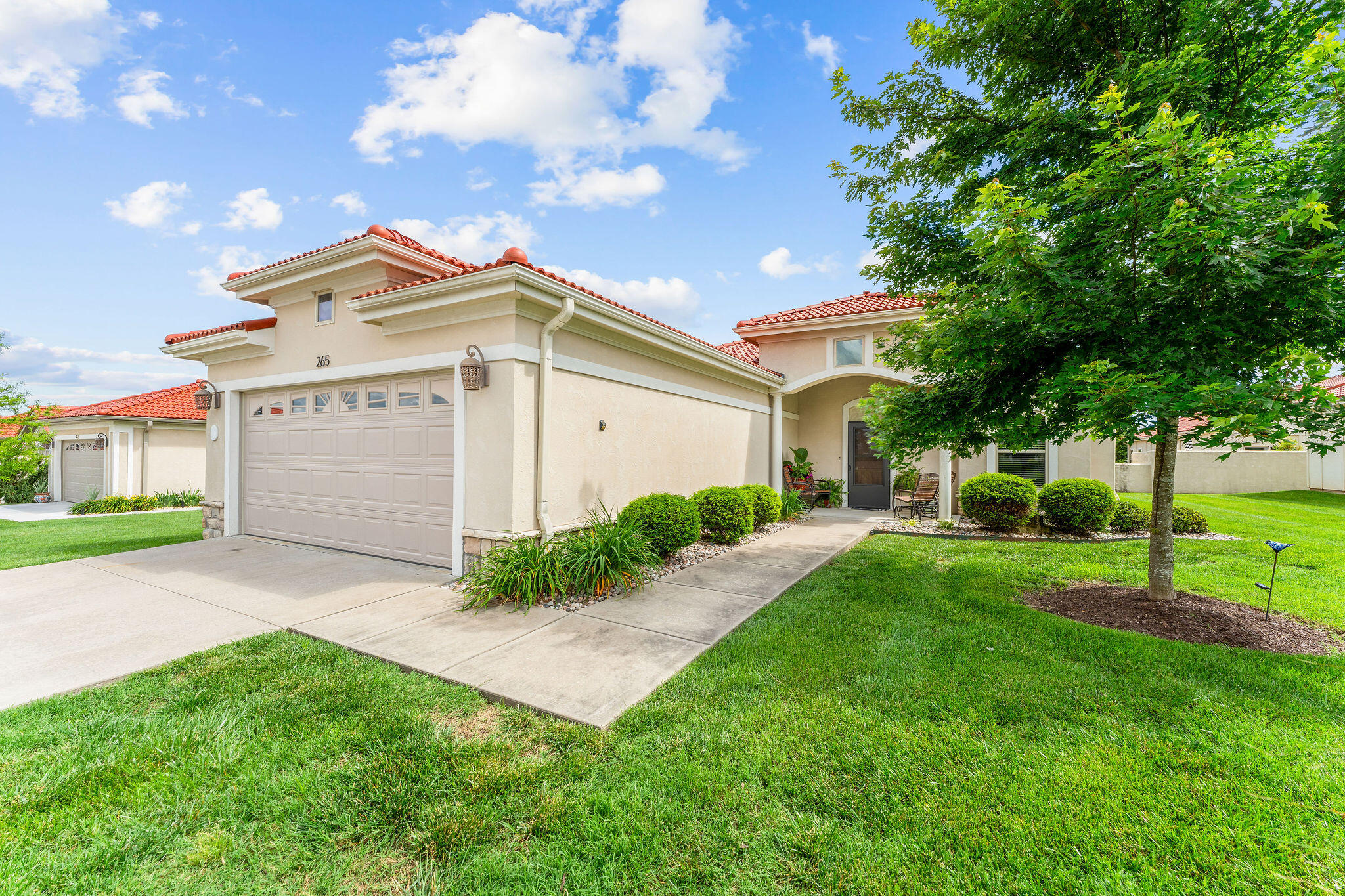 265 Siena Boulevard Property Photo 2