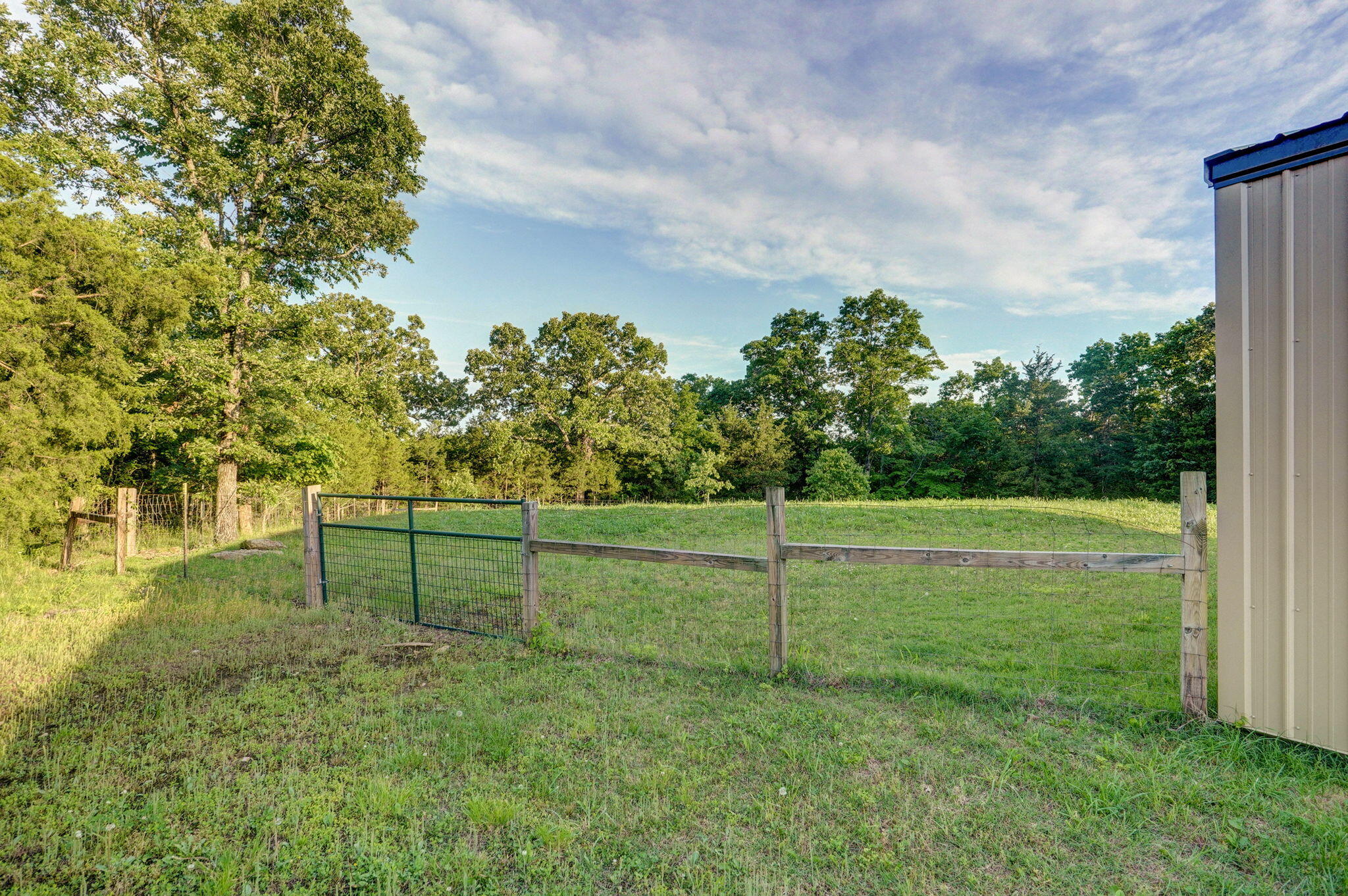 123 Fossil Cove Road Property Photo 9
