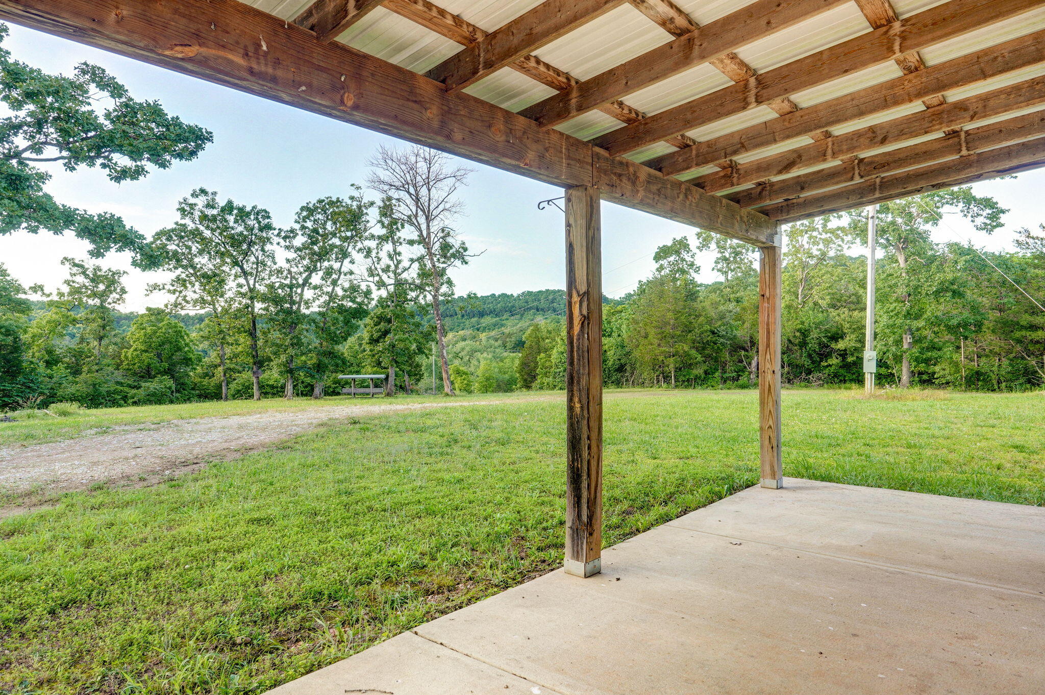 123 Fossil Cove Road Property Photo 12