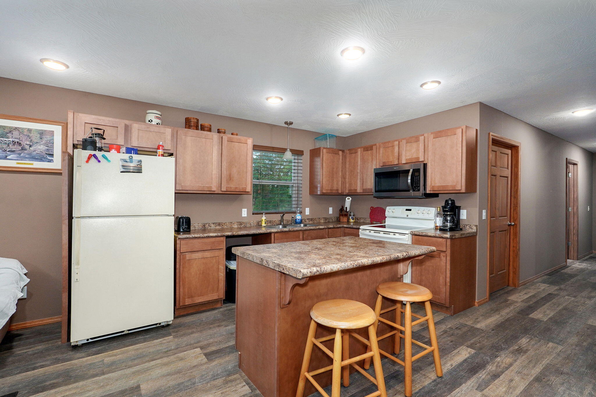 123 Fossil Cove Road Property Photo 16