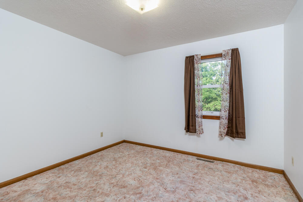 310 South Shiloh Avenue Property Photo 31