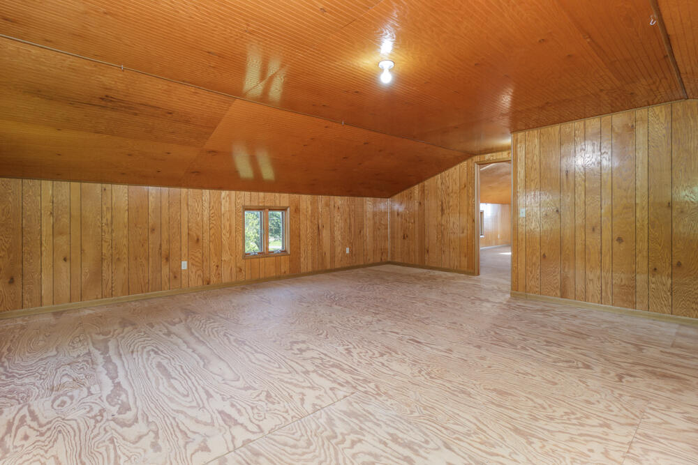 310 South Shiloh Avenue Property Photo 36
