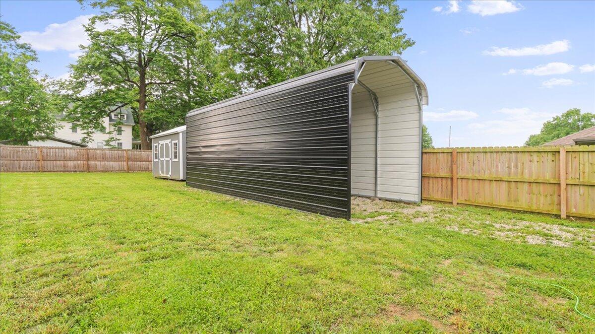 2606 Country Drive Property Photo 33