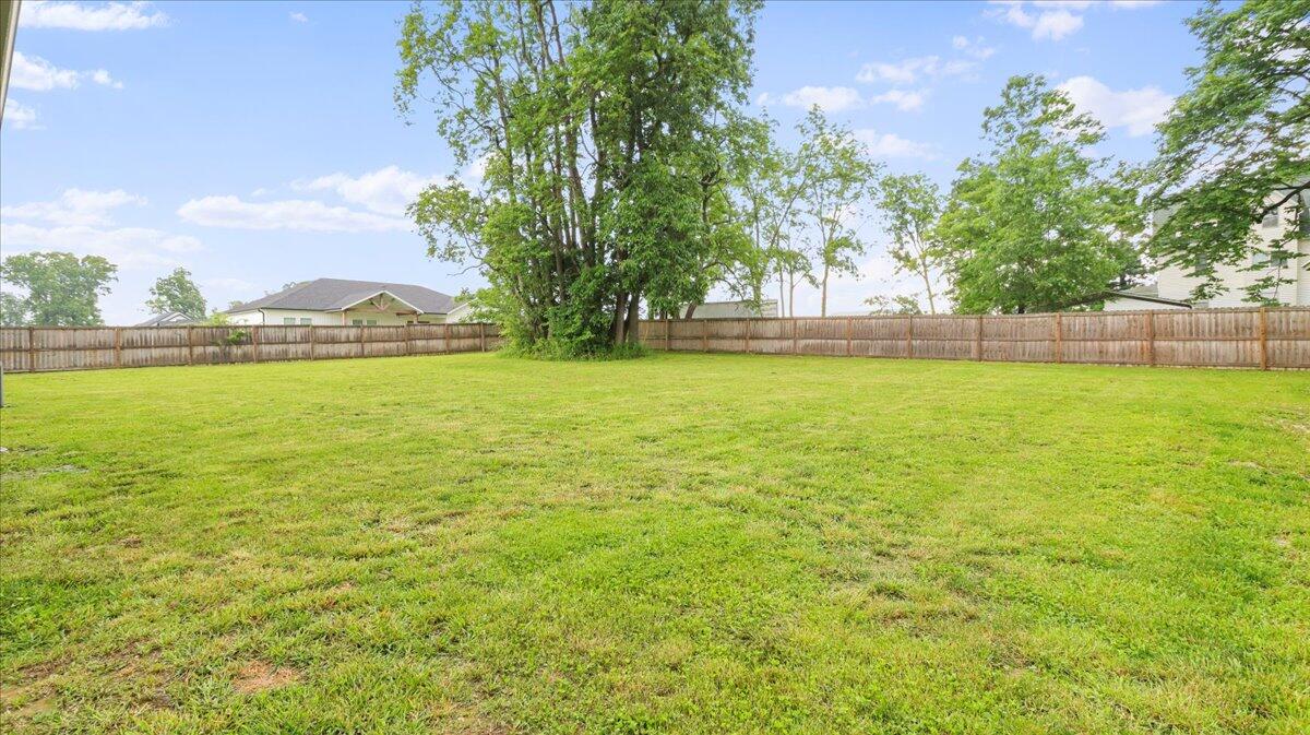 2606 Country Drive Property Photo 38