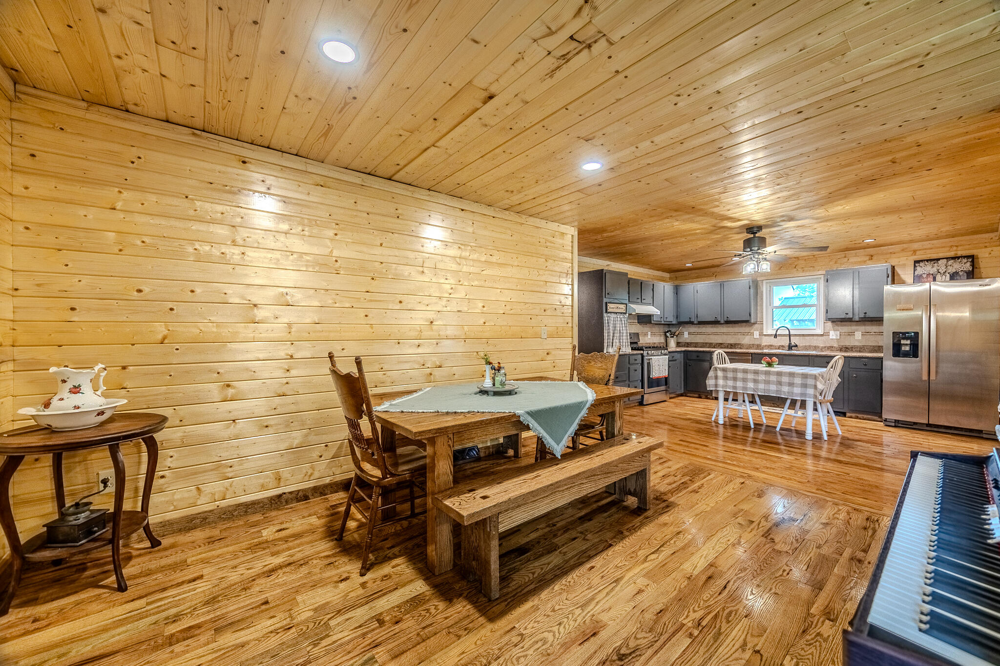 2144 Ledge Rock Road Property Photo 7