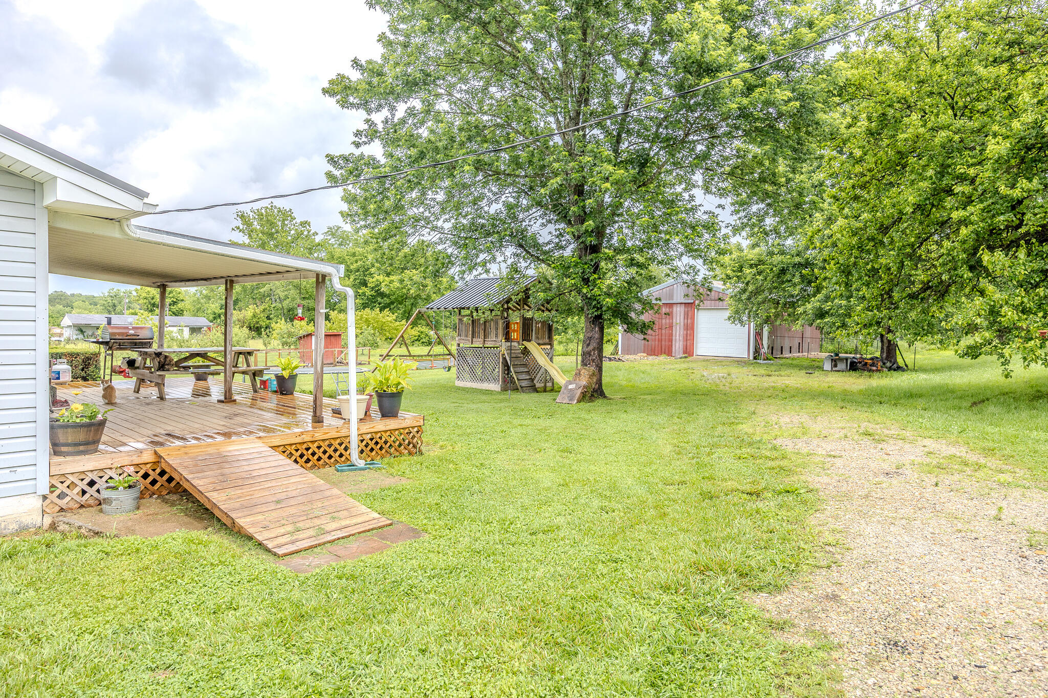 2144 Ledge Rock Road Property Photo 40