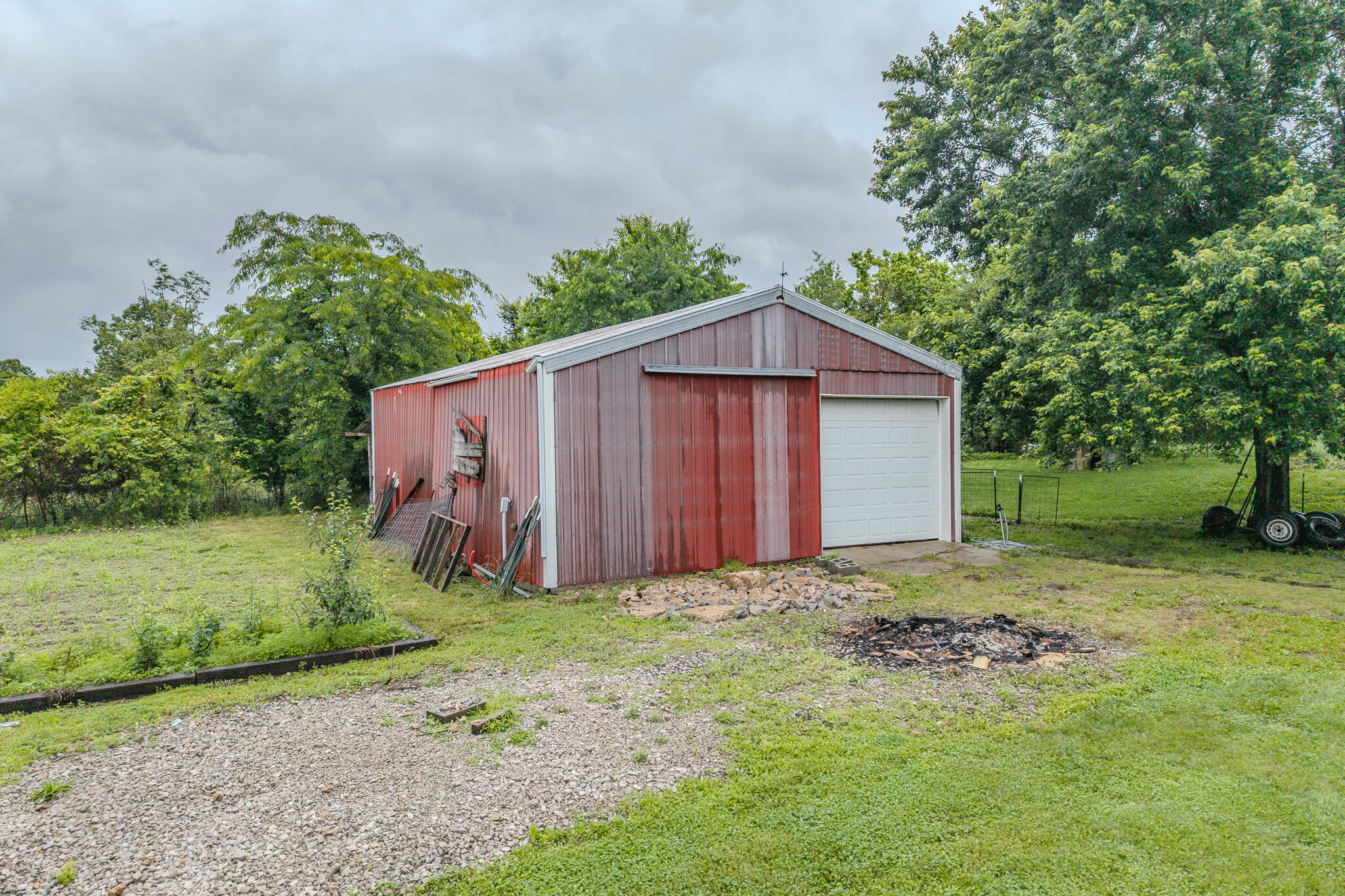 2144 Ledge Rock Road Property Photo 45