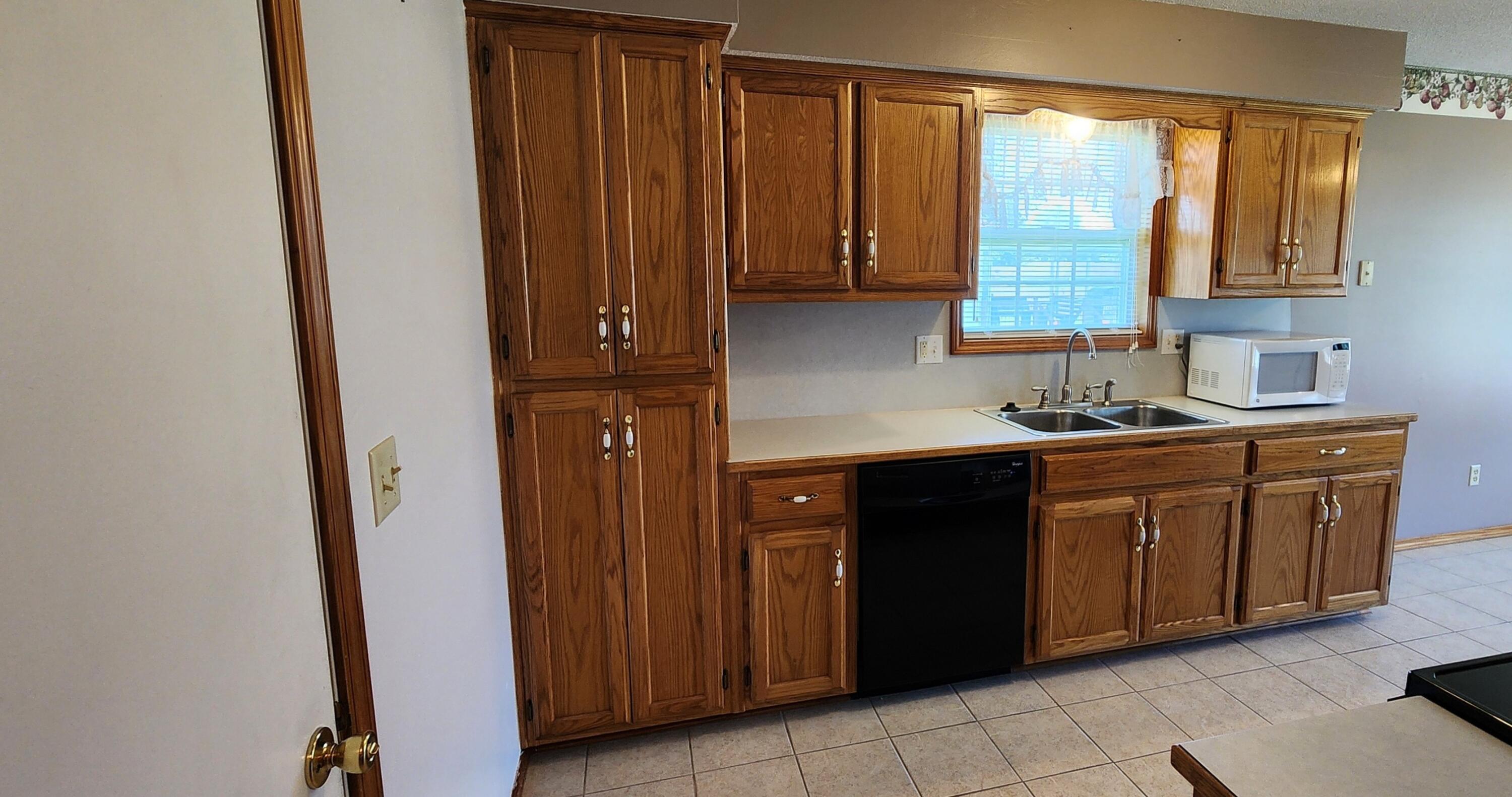 701 Darin Lane Property Photo 3