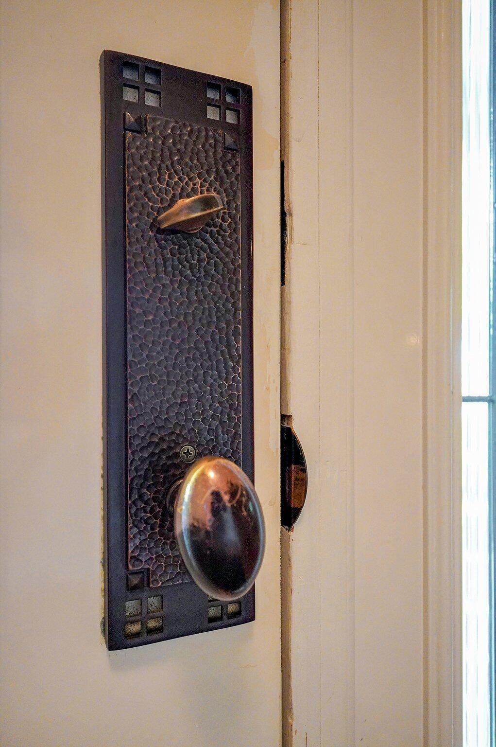 401 East Glendale Street Property Photo 55
