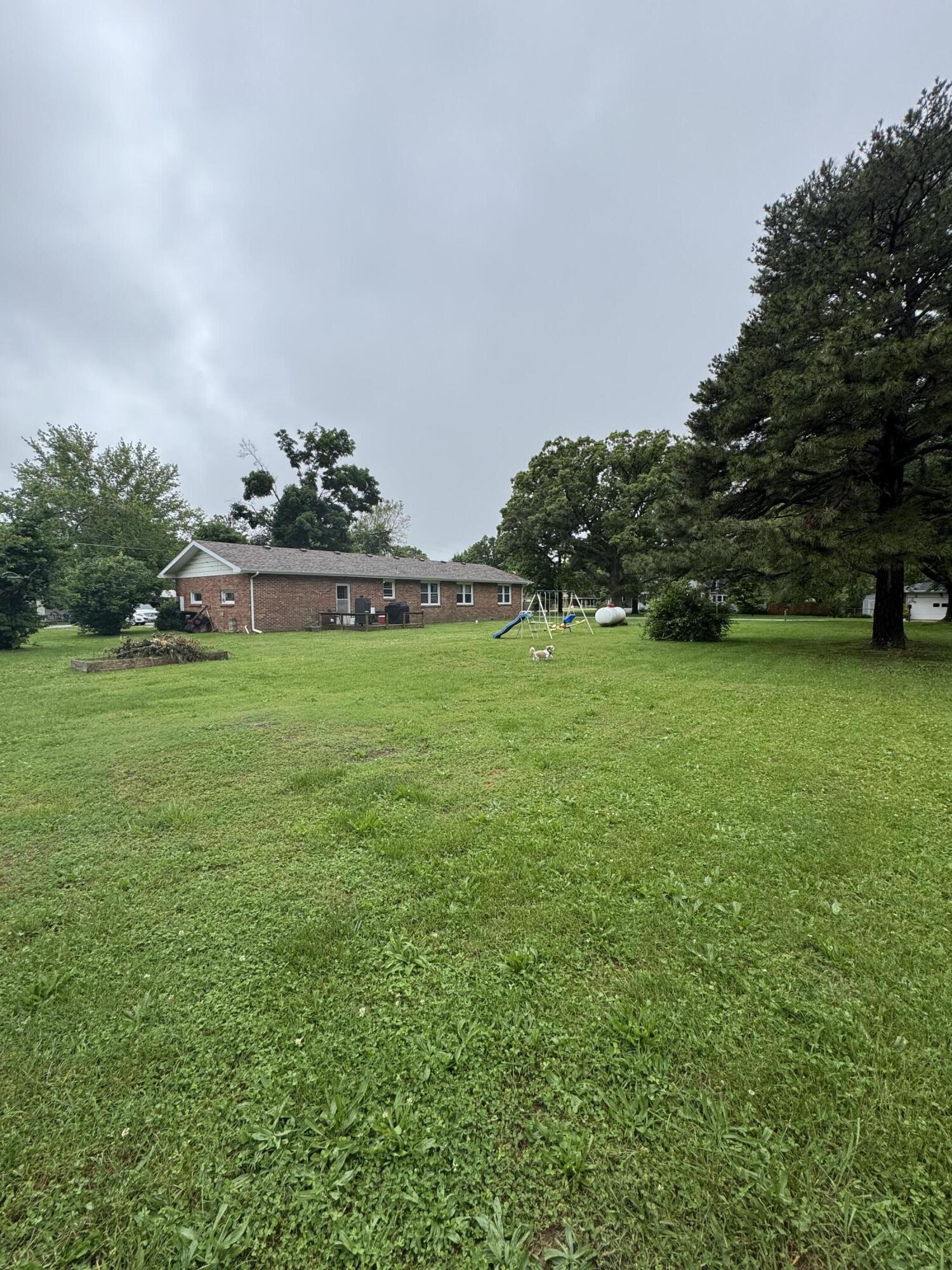 853 Sunset Avenue Property Photo 4