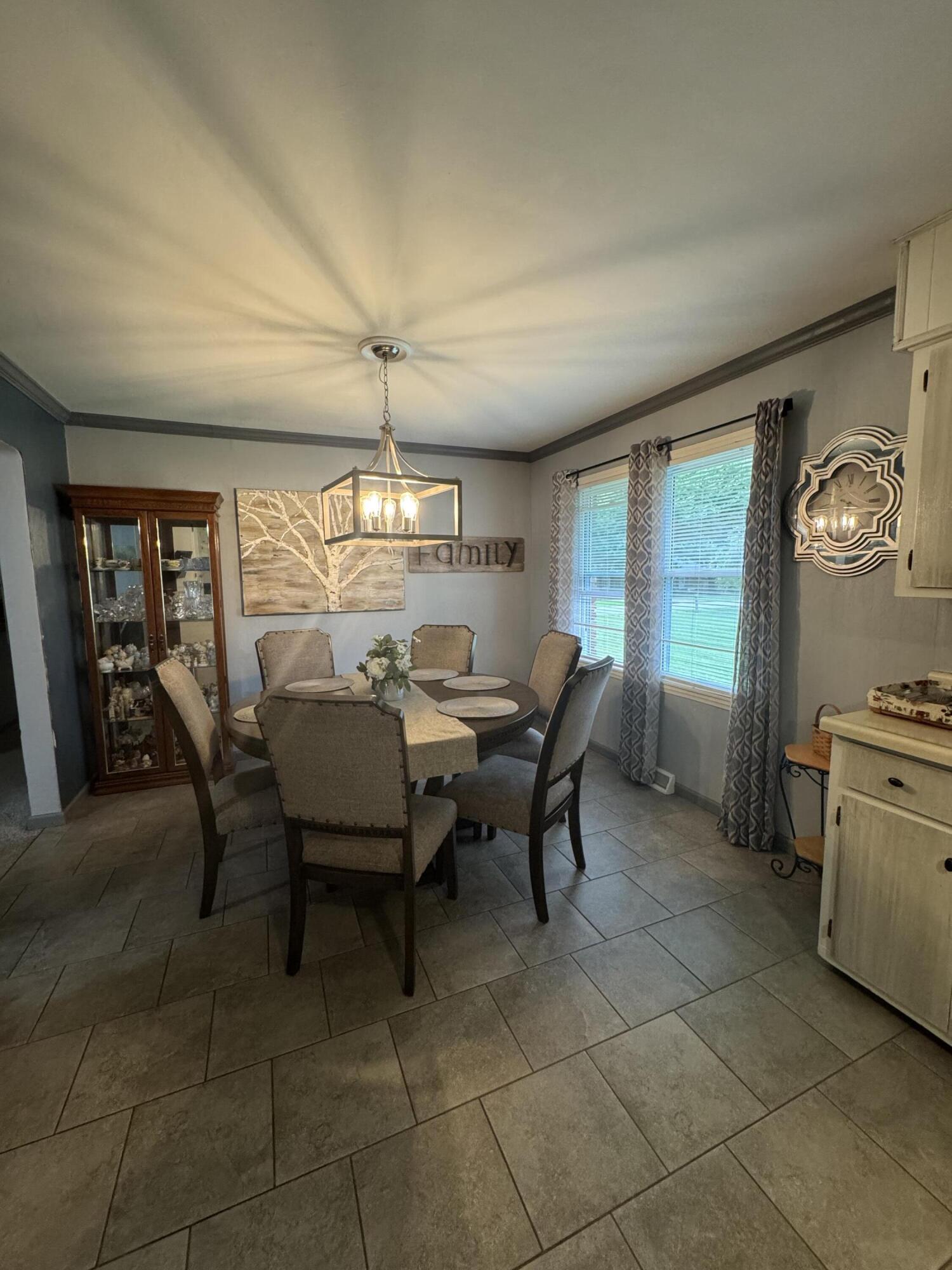 853 Sunset Avenue Property Photo 8