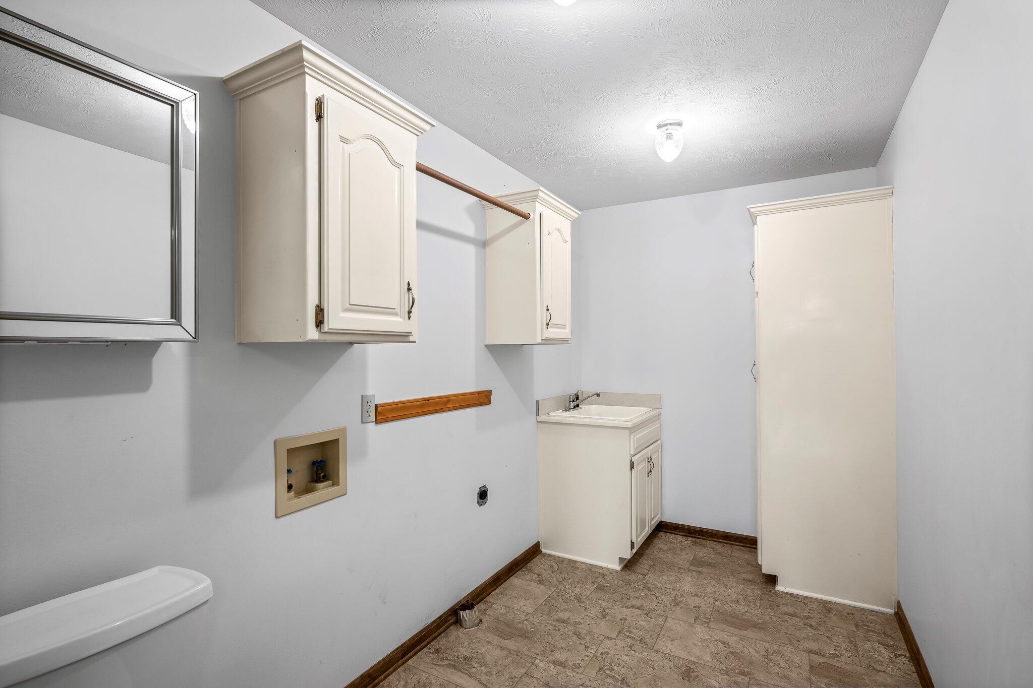 3131 East Southern Hills Boulevard Property Photo 24