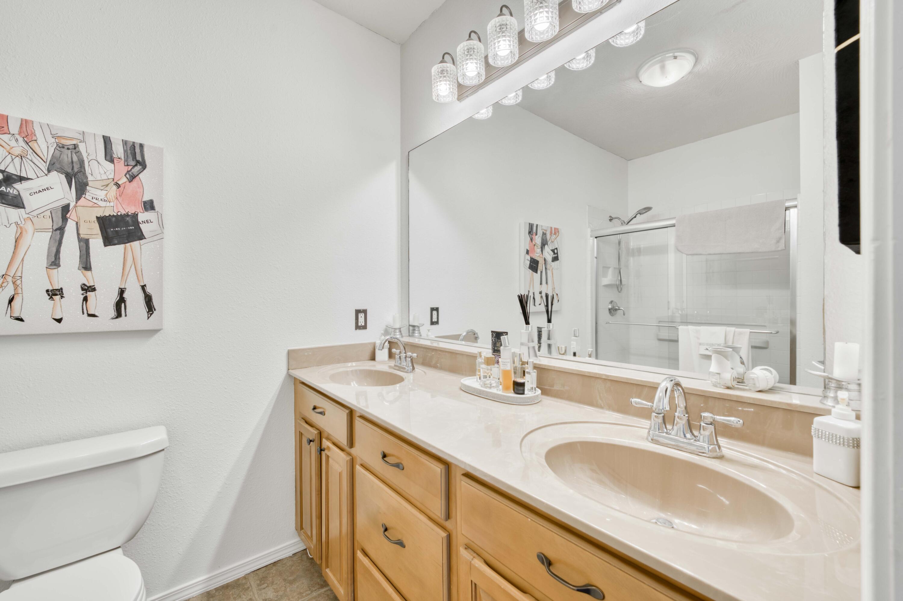 511 Thunderbird Drive Property Photo 24