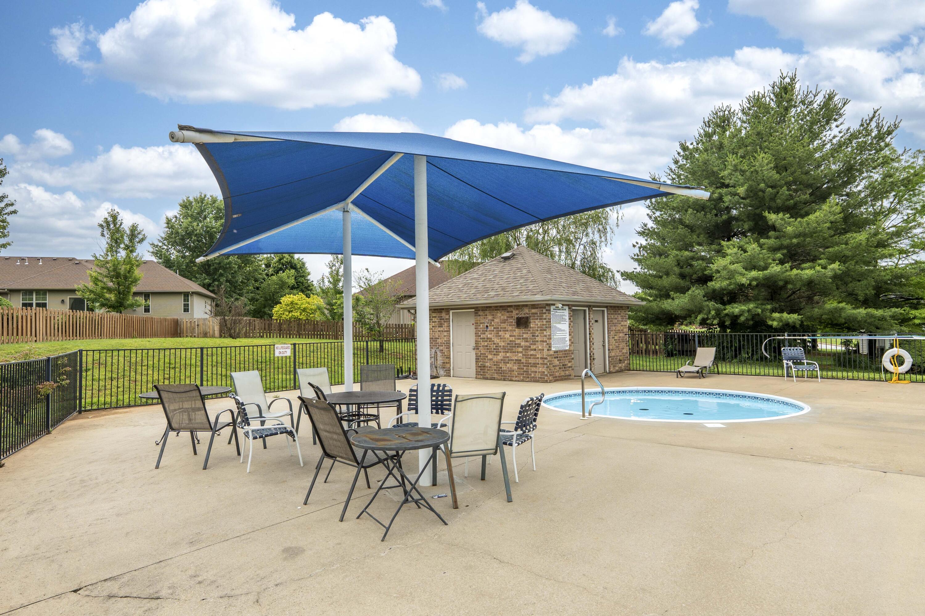 511 Thunderbird Drive Property Photo 36