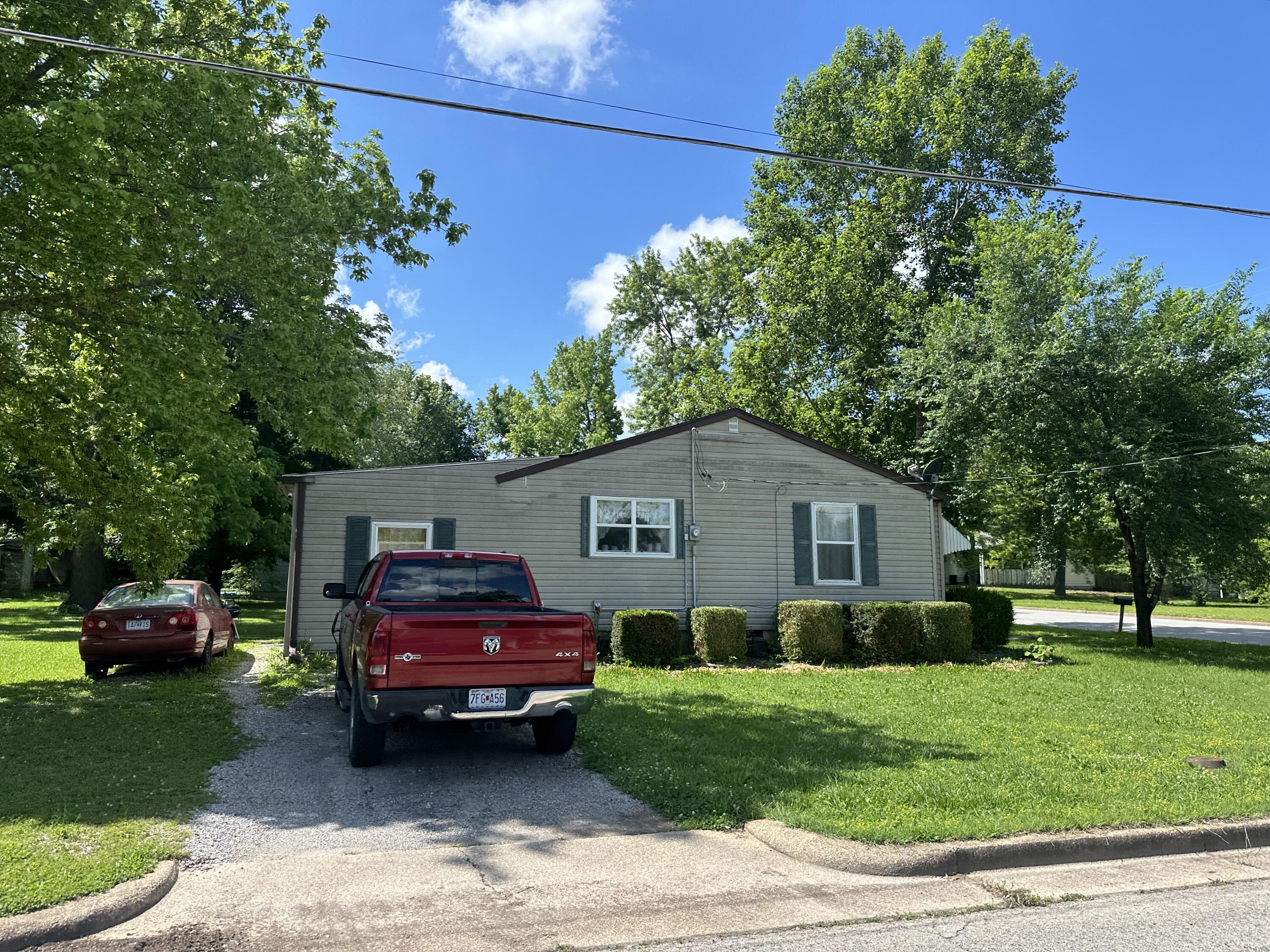 830 North Utah Street Property Photo 4