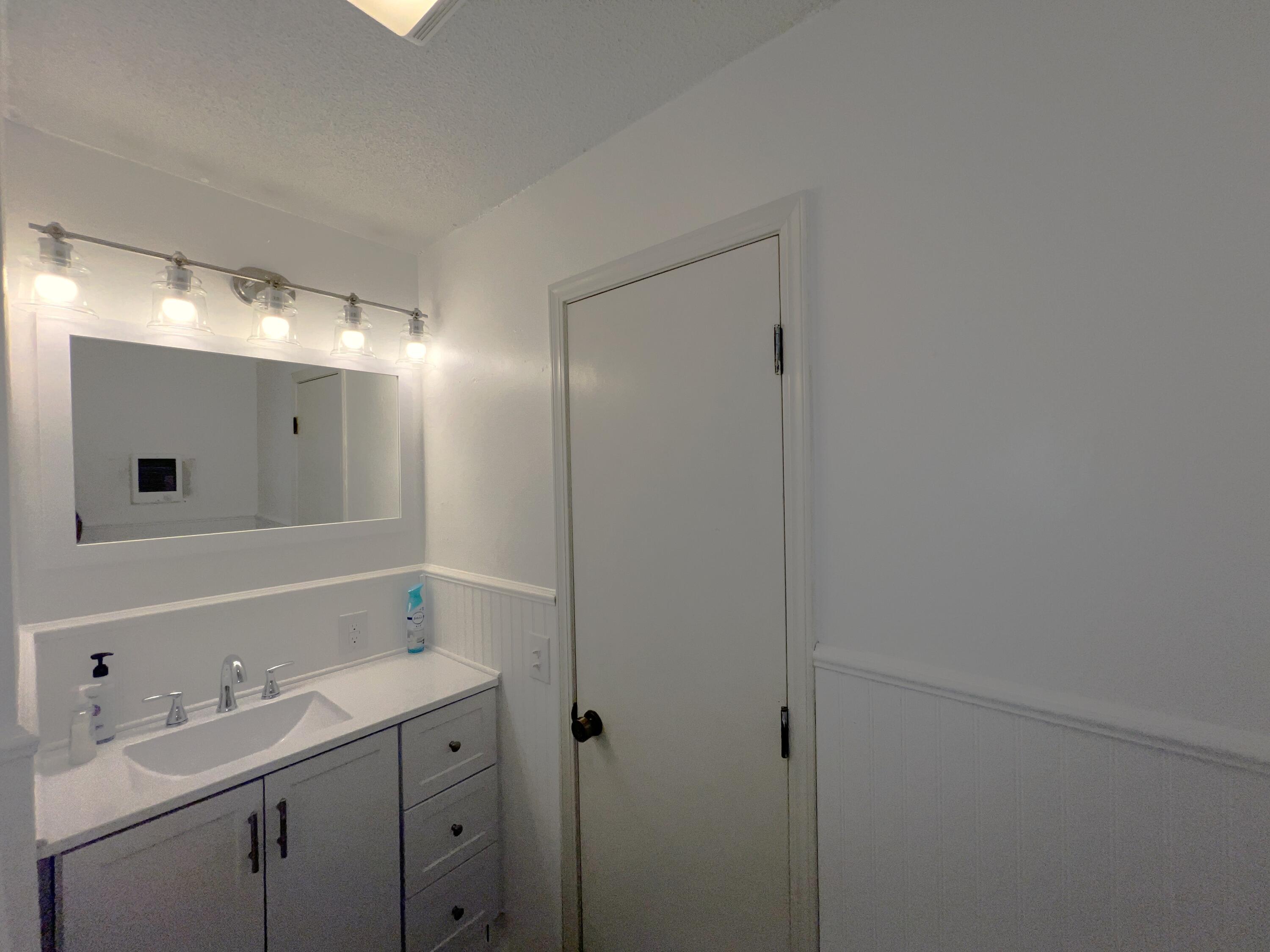 321 Highway F Property Photo 5