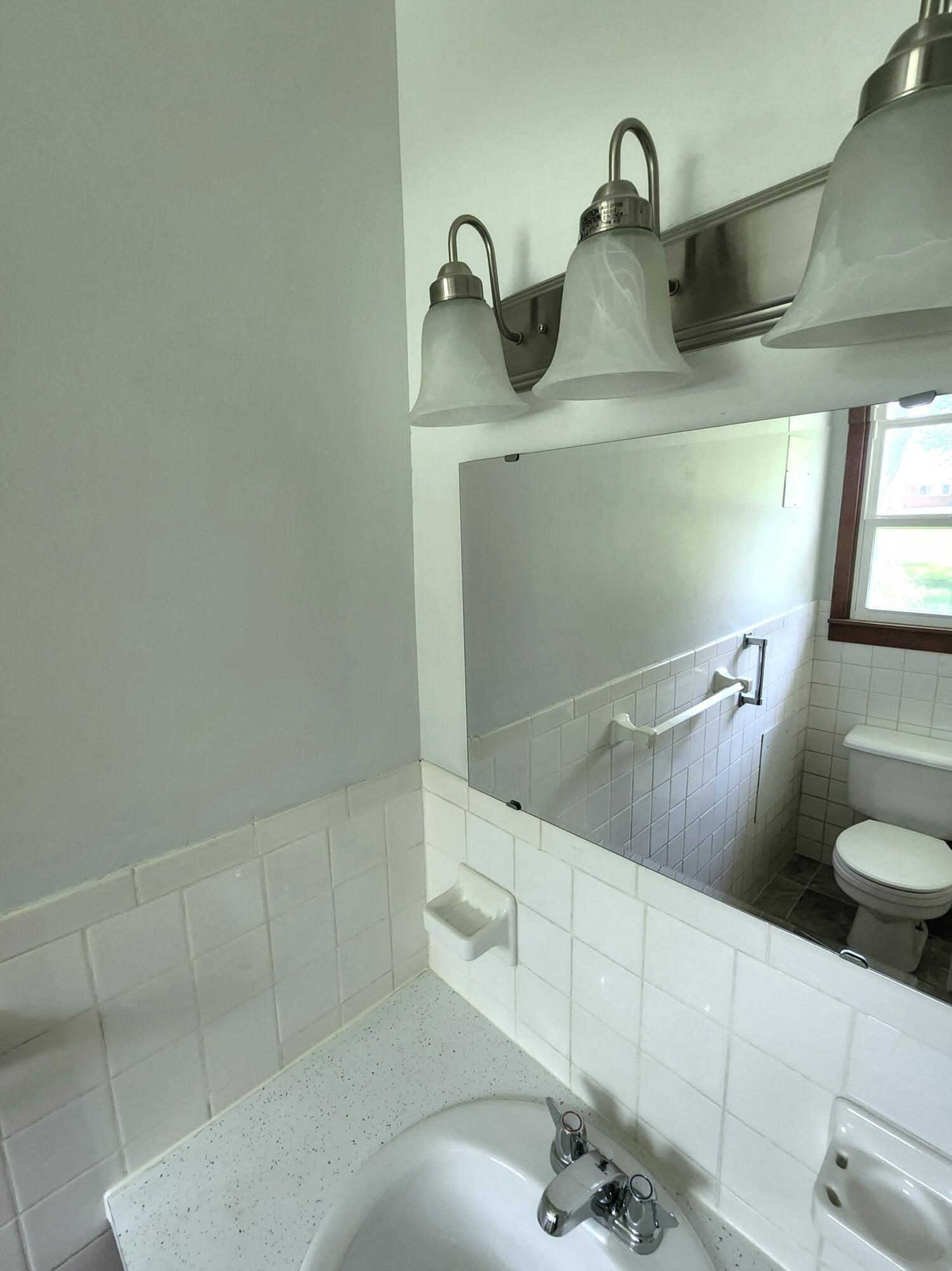 728 East Auburn Street Property Photo 13