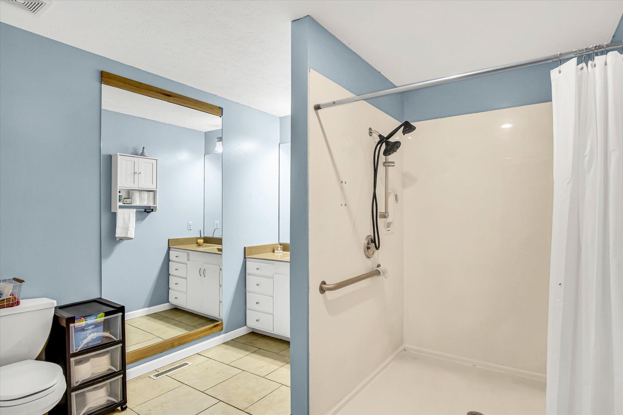 113 Holly Ridge Road Property Photo 14