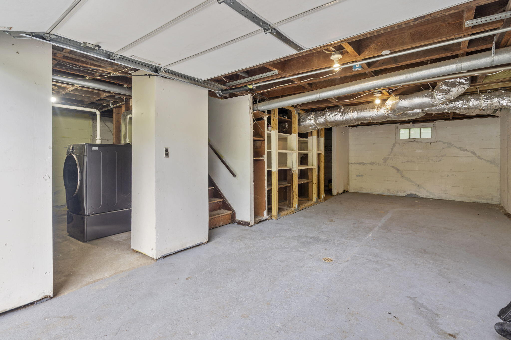 704 West Tracy Street Property Photo 24