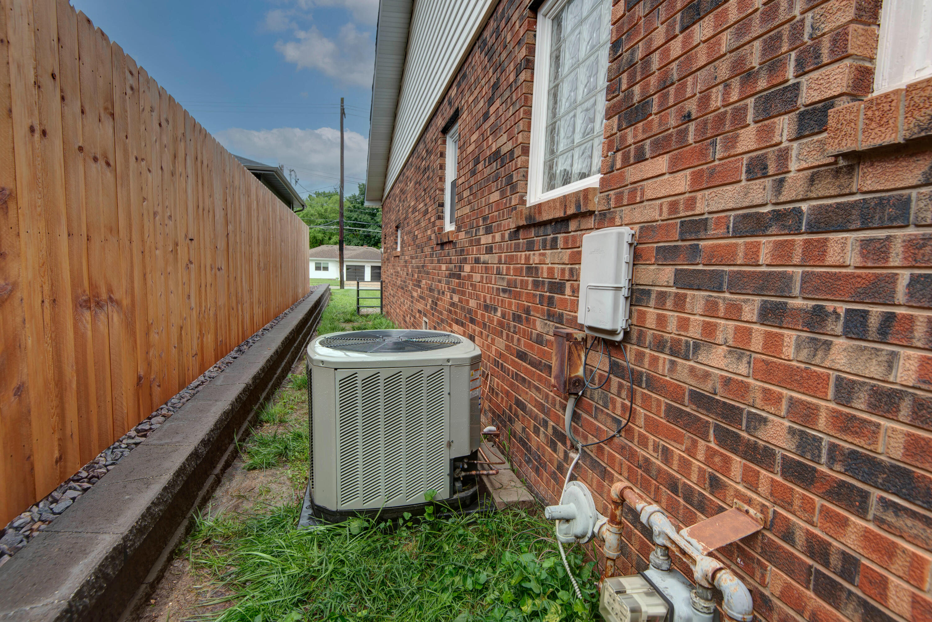 1317 South Maryland Avenue Property Photo 22