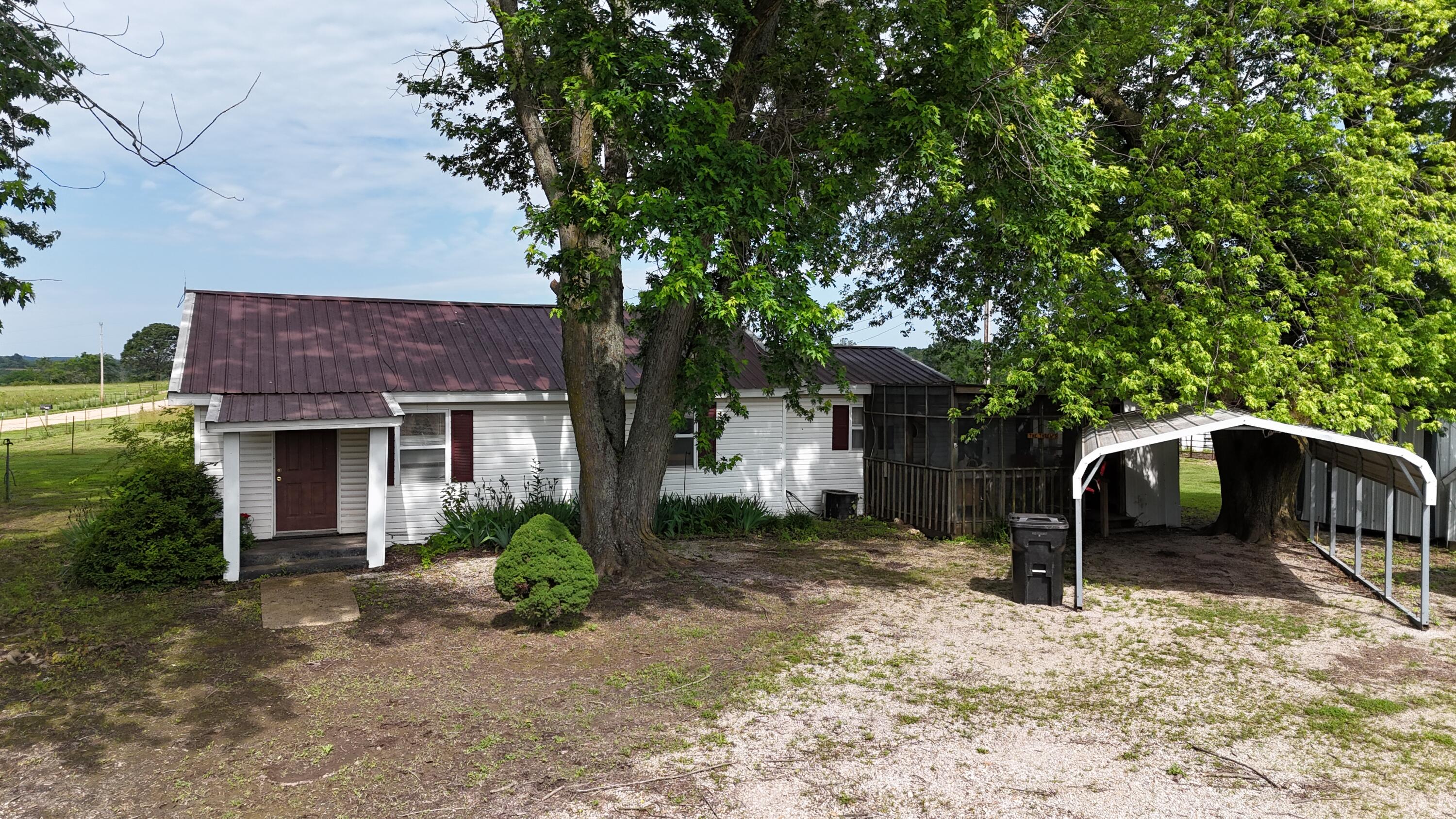 4317 P Road Property Photo 2