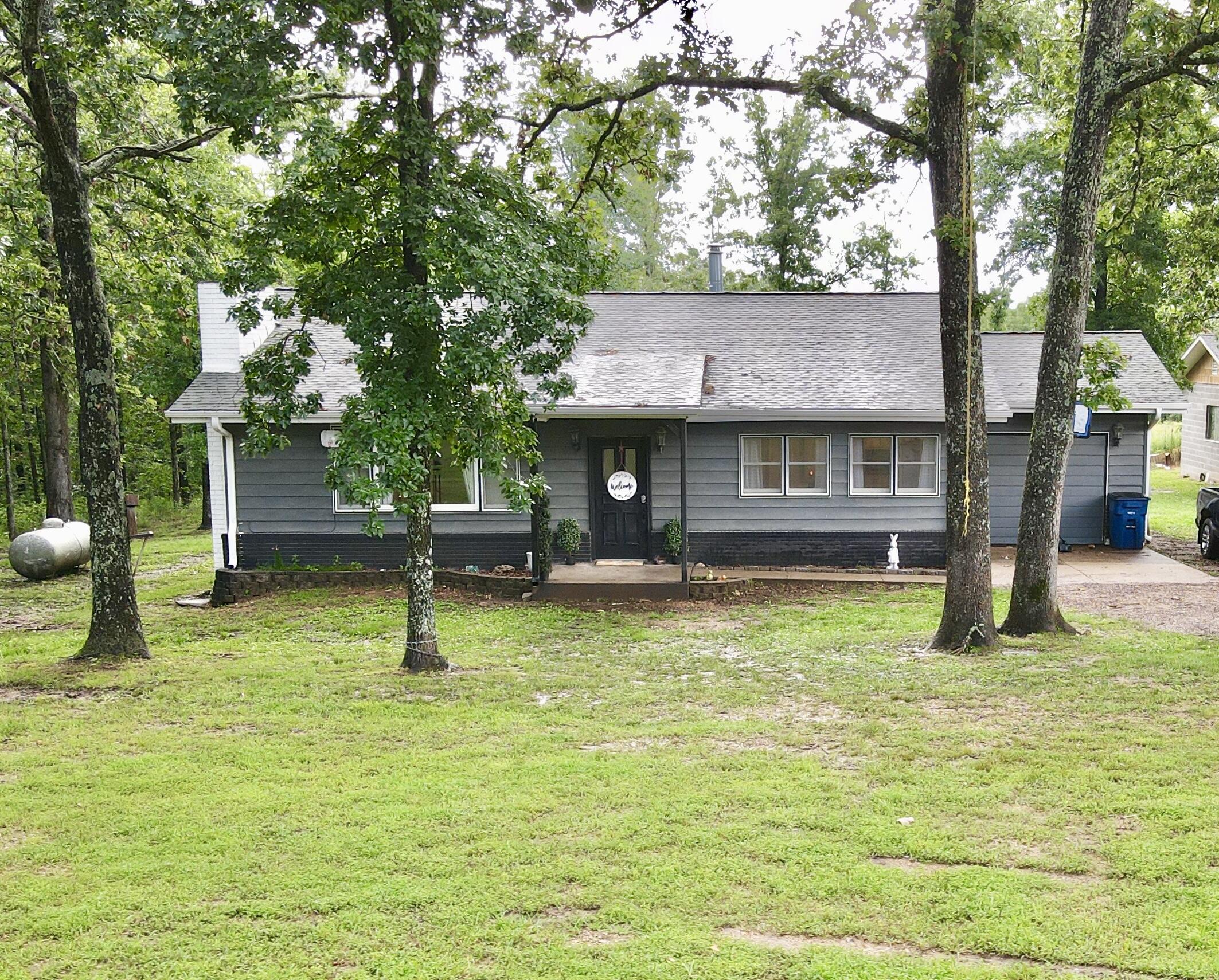 21371 Howell Road Property Photo 1