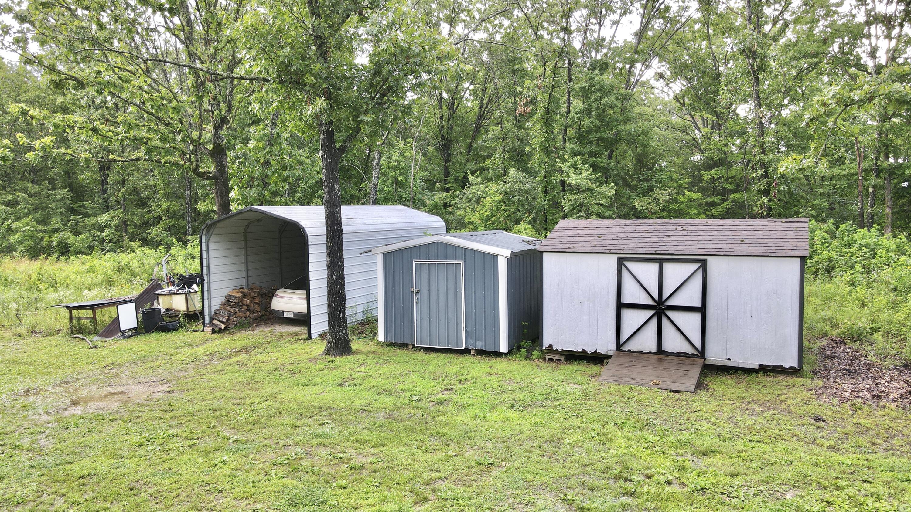 21371 Howell Road Property Photo 45