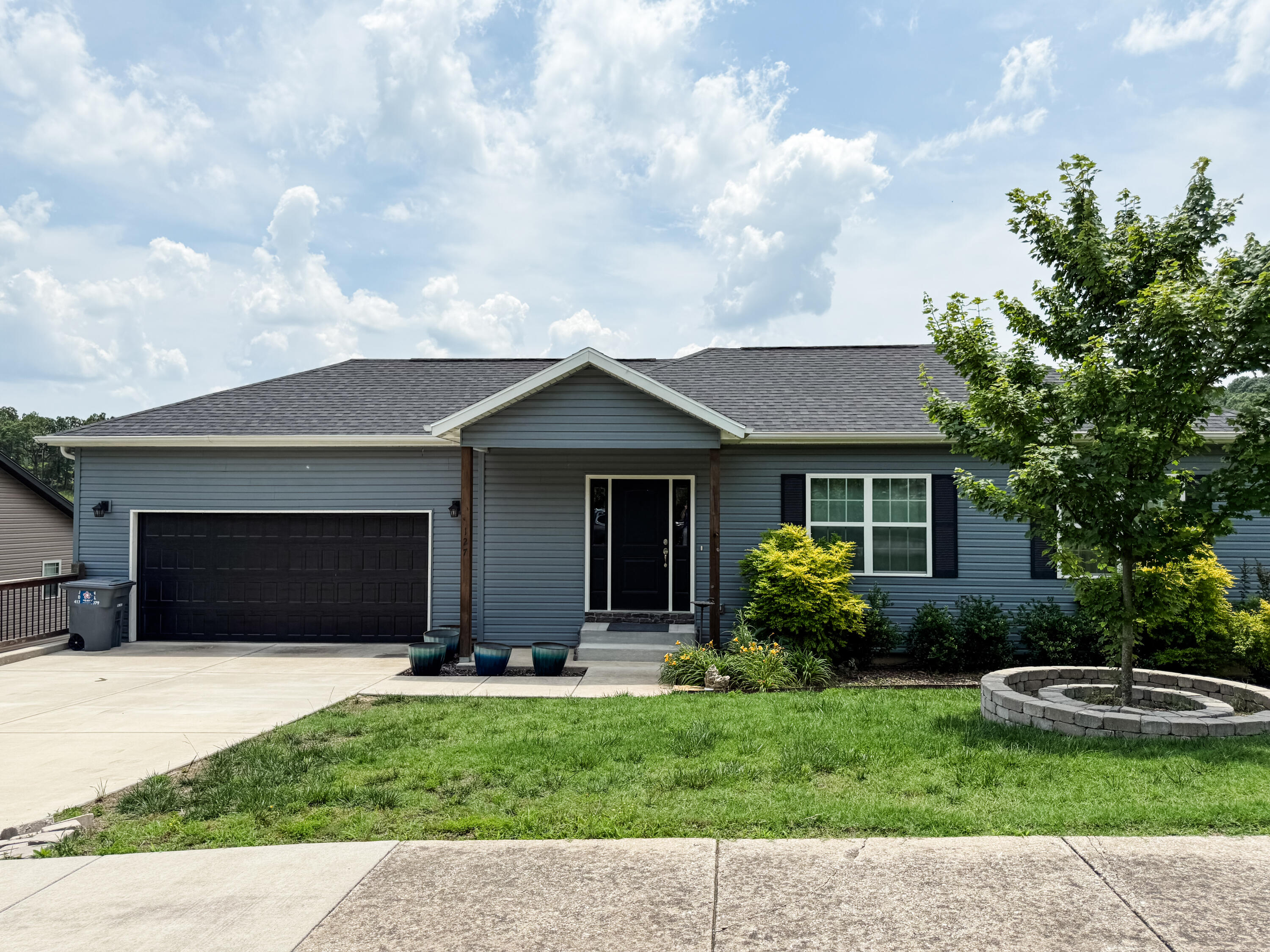 127 Rock Ridge Road Property Photo 1
