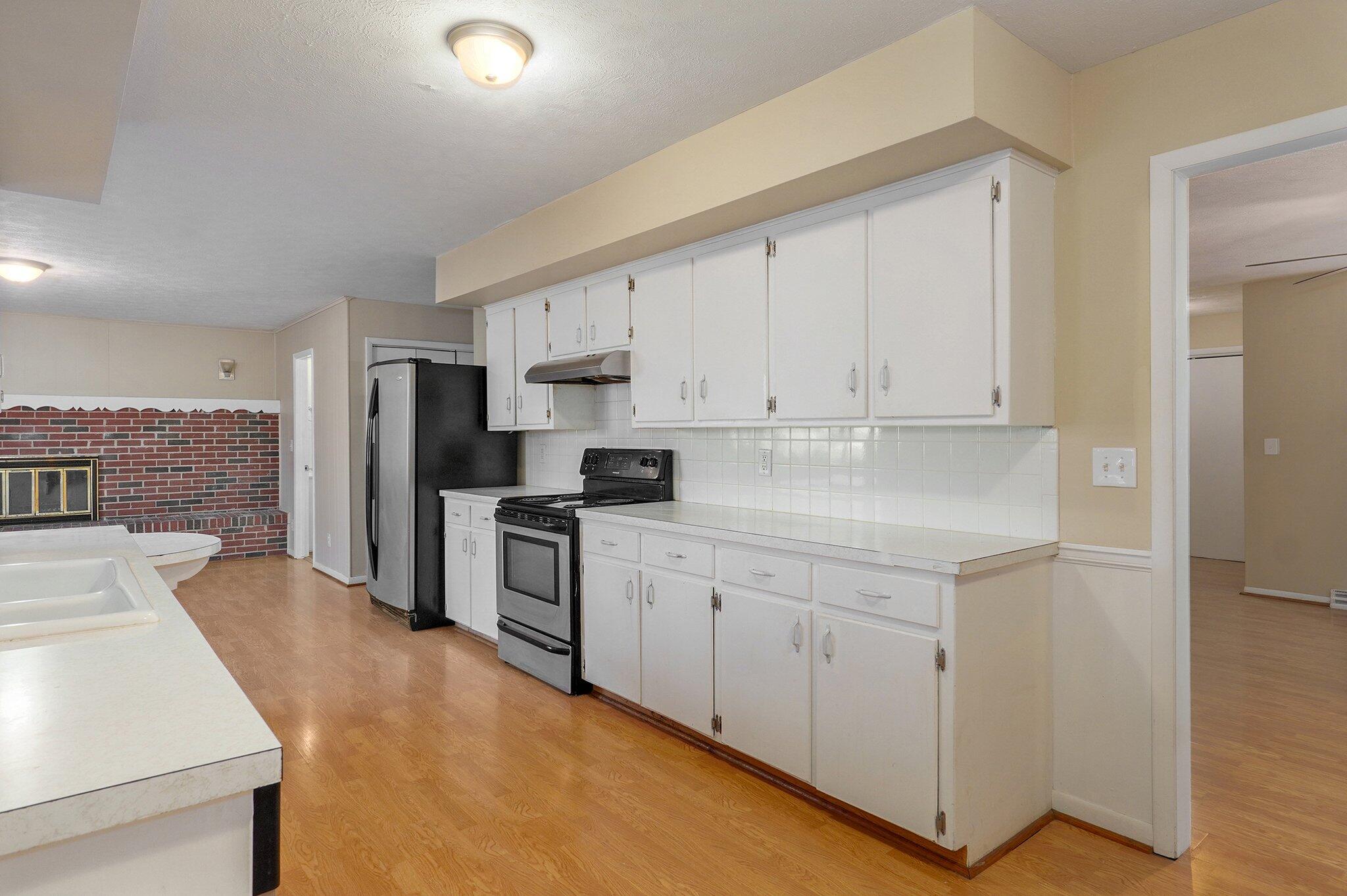 1437 South Catalina Avenue Property Photo 7