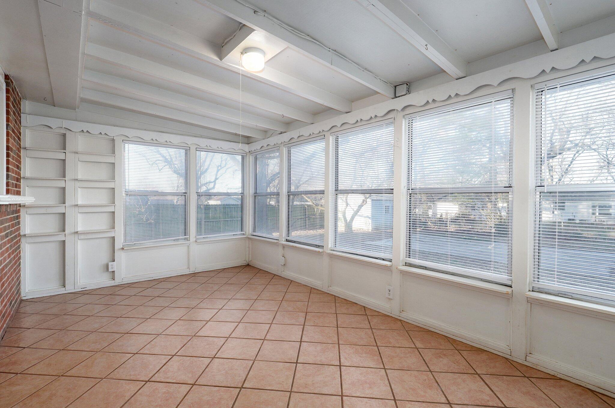 1437 South Catalina Avenue Property Photo 19