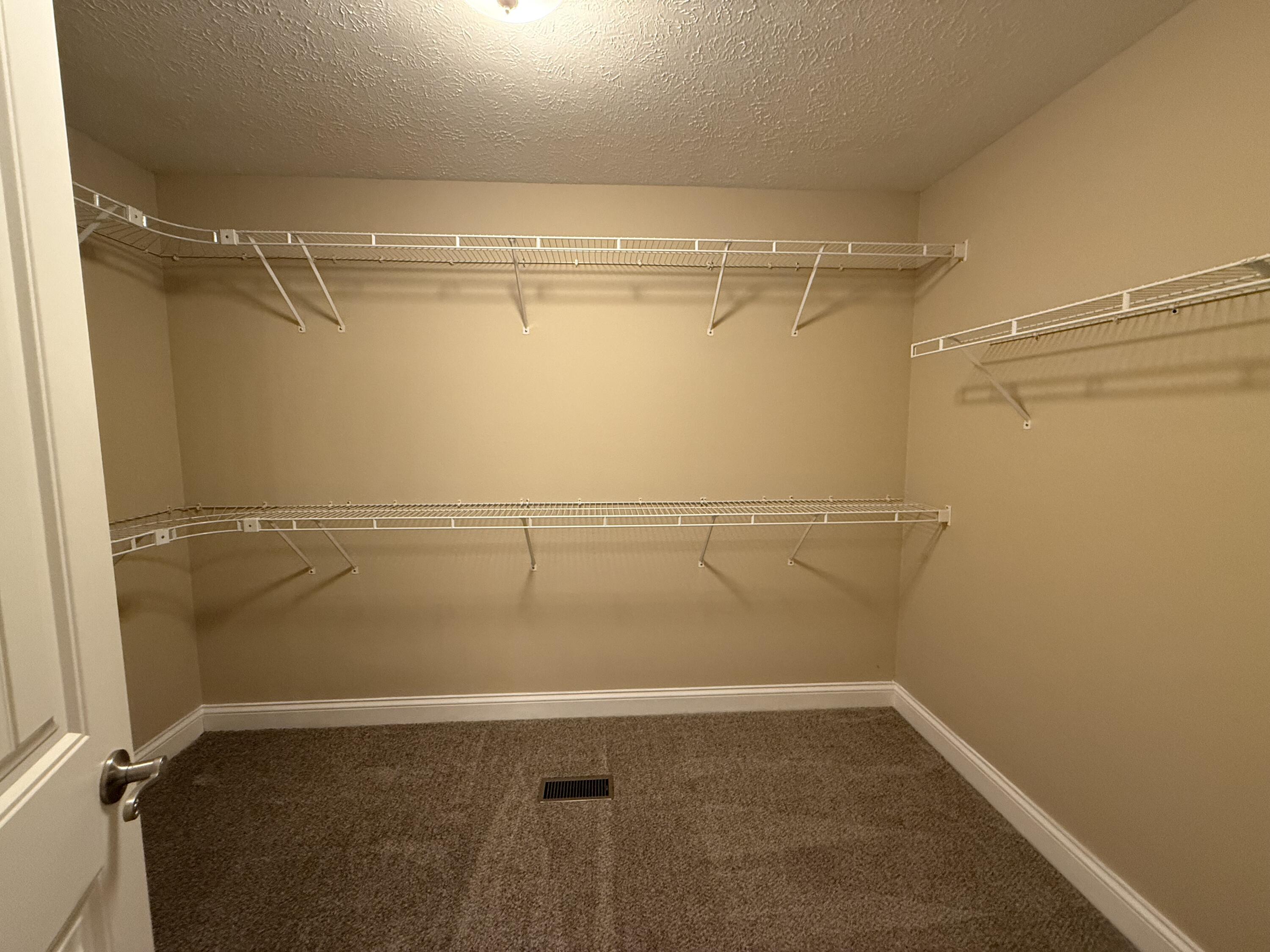 895 West Linwood Avenue Property Photo 16