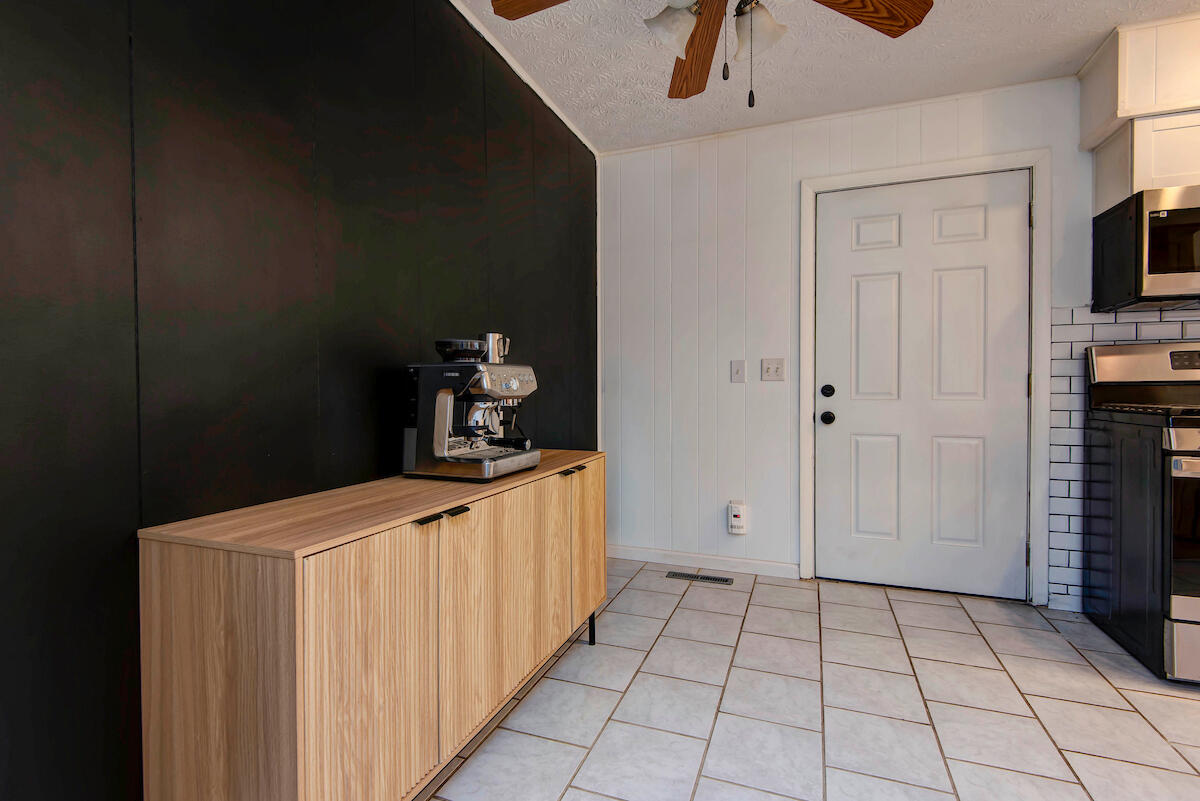 701 Spruce Street Property Photo 11