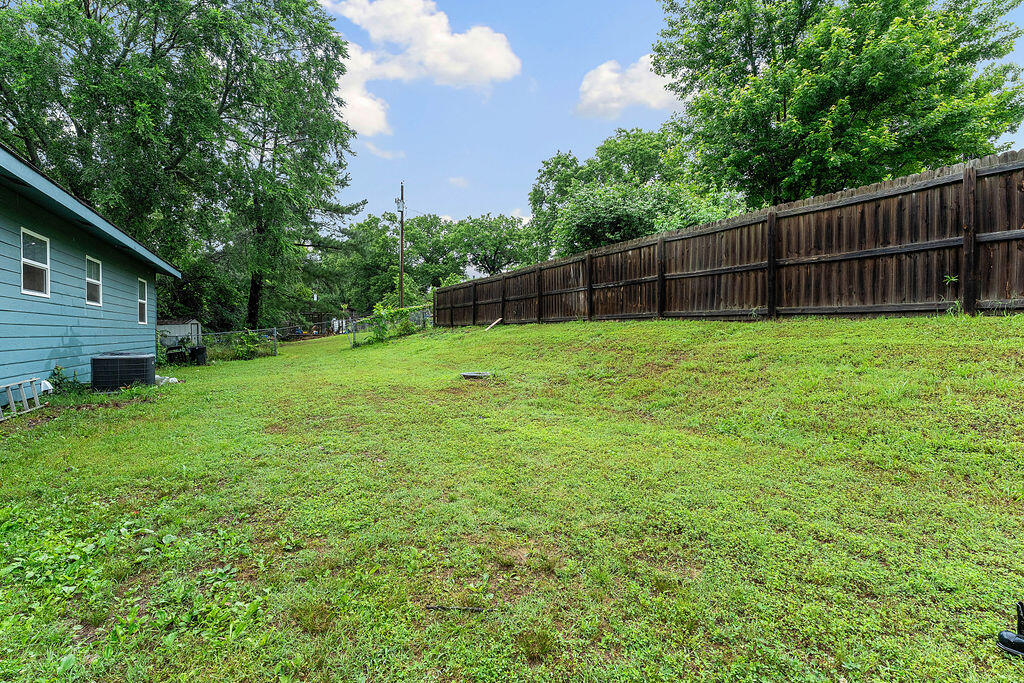 106 Black Oak Road Property Photo 4