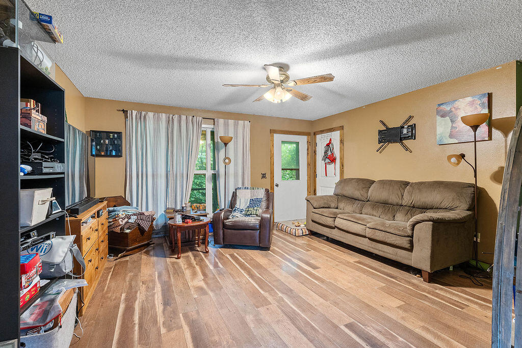 106 Black Oak Road Property Photo 8