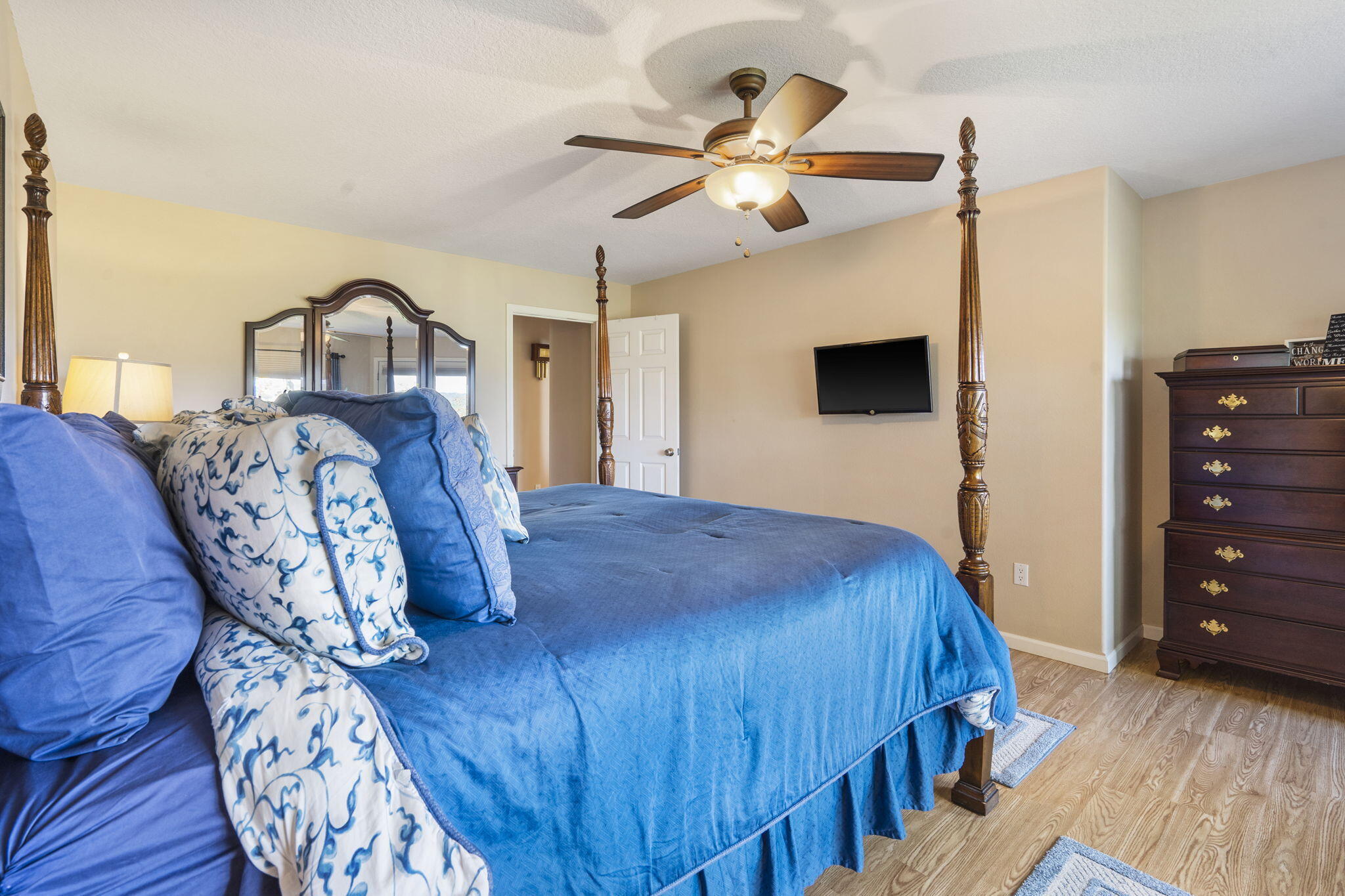 1749 Cedar Ridge Way Property Photo 17