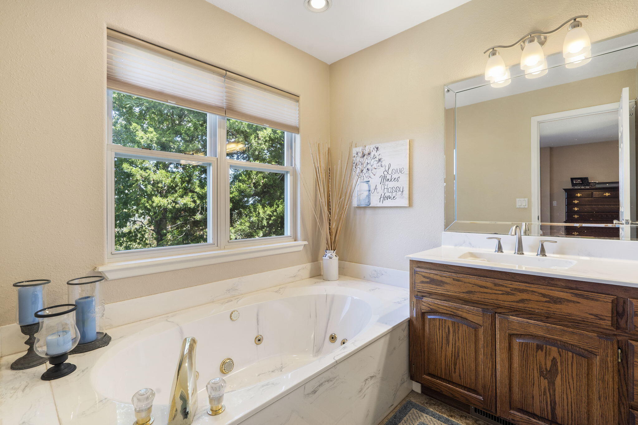 1749 Cedar Ridge Way Property Photo 18