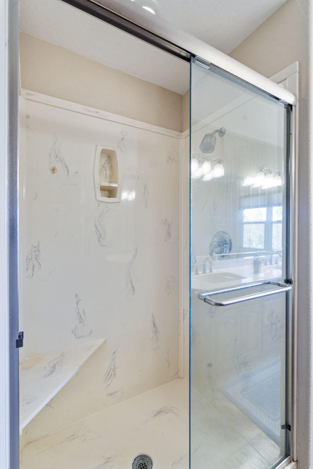 1749 Cedar Ridge Way Property Photo 20