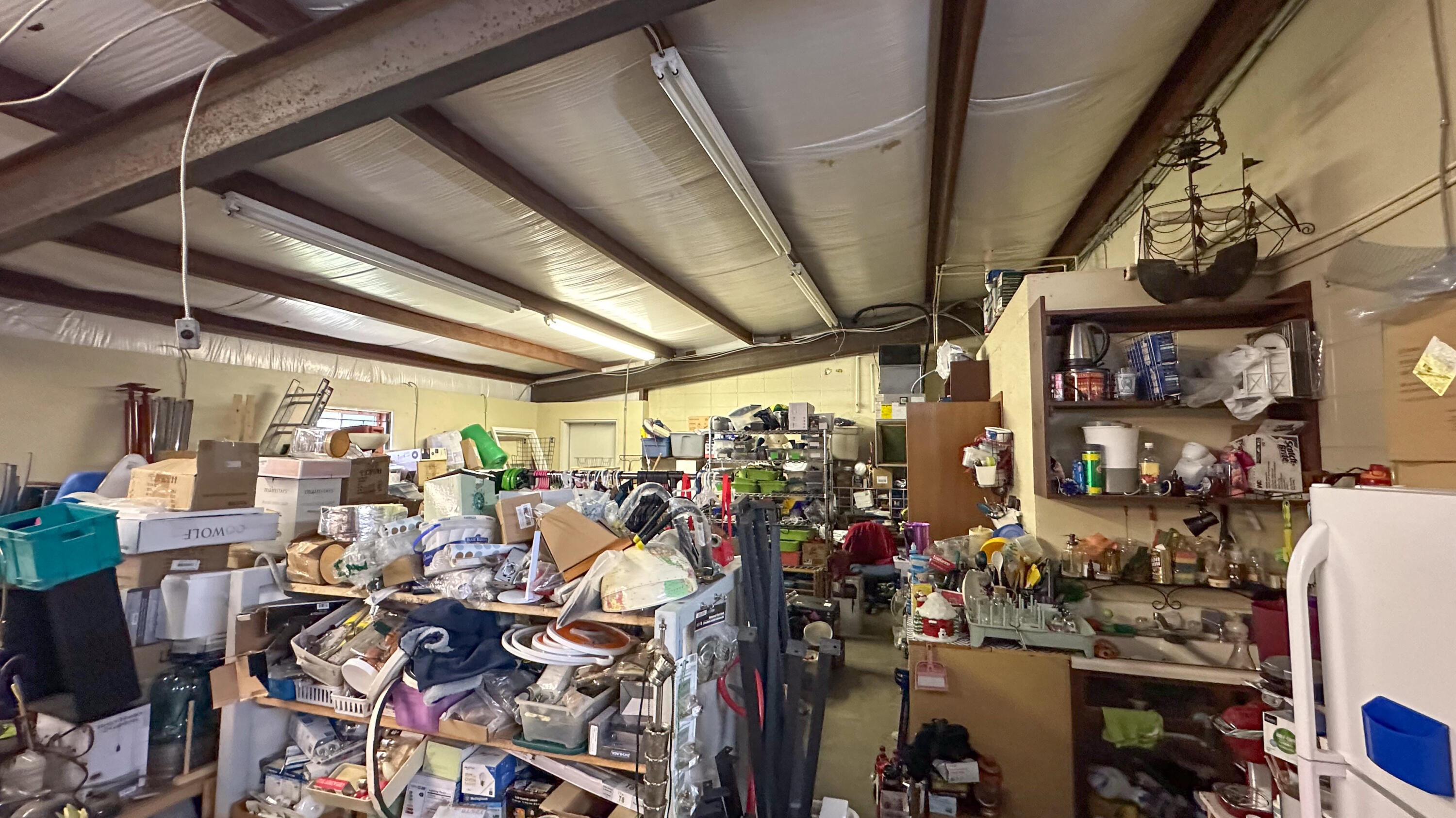 405 West Clouse Street Property Photo 21