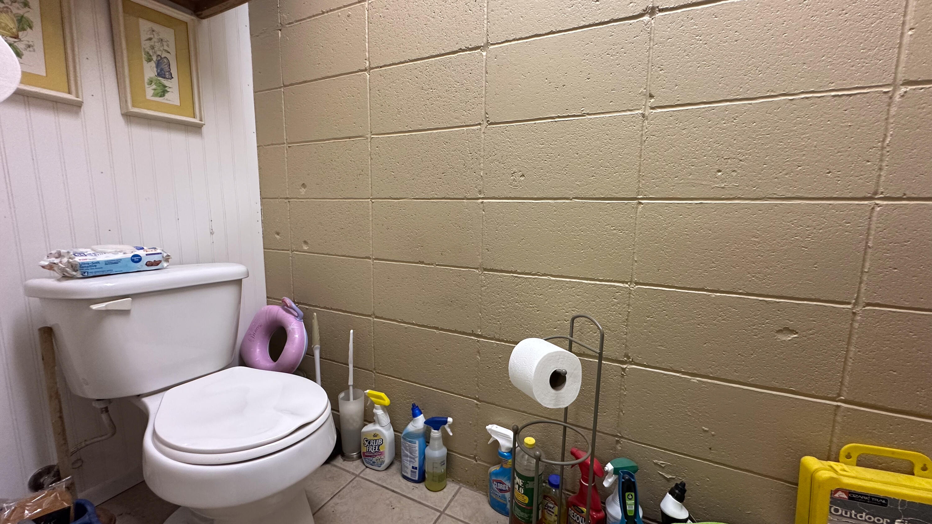 405 West Clouse Street Property Photo 23