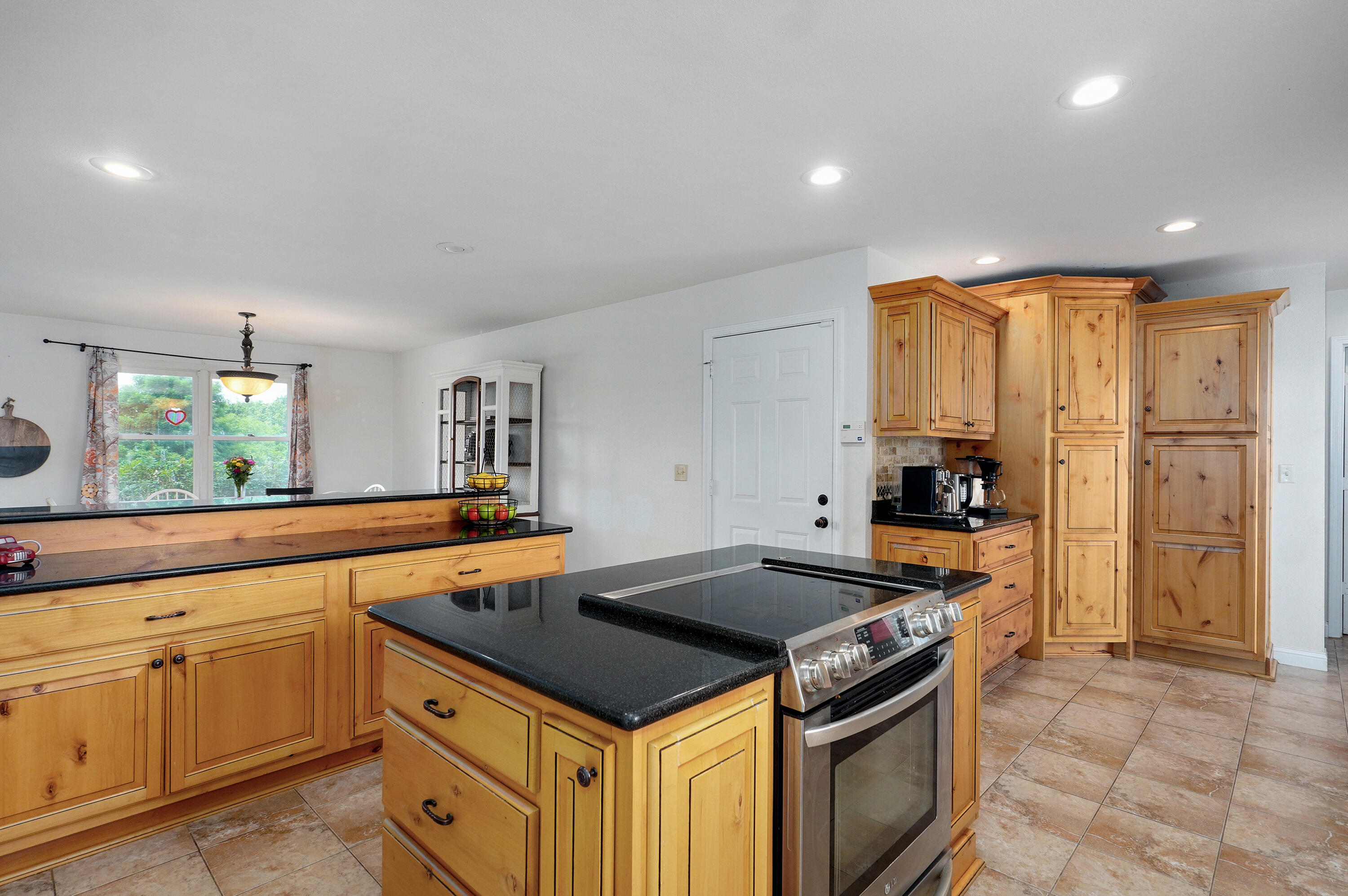 4402 Quail Run Road Property Photo 18