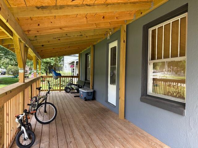 317 West Pleasant Street Property Photo 4