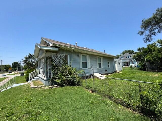 1211 West Calhoun Street Property Photo 2