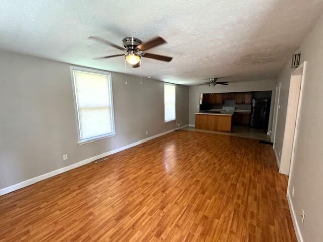 1211 West Calhoun Street Property Photo 5
