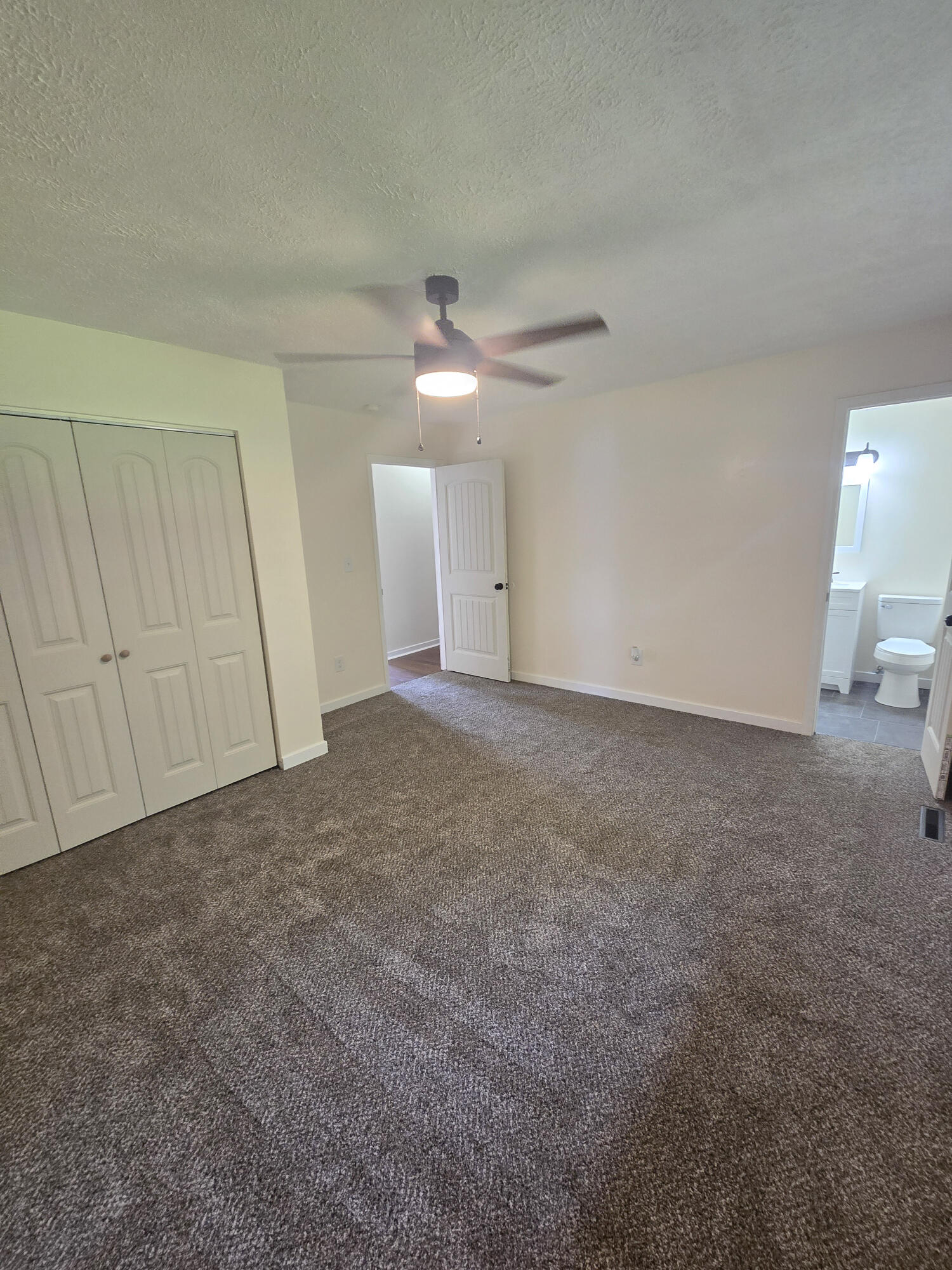 2460 South National Avenue Property Photo 5