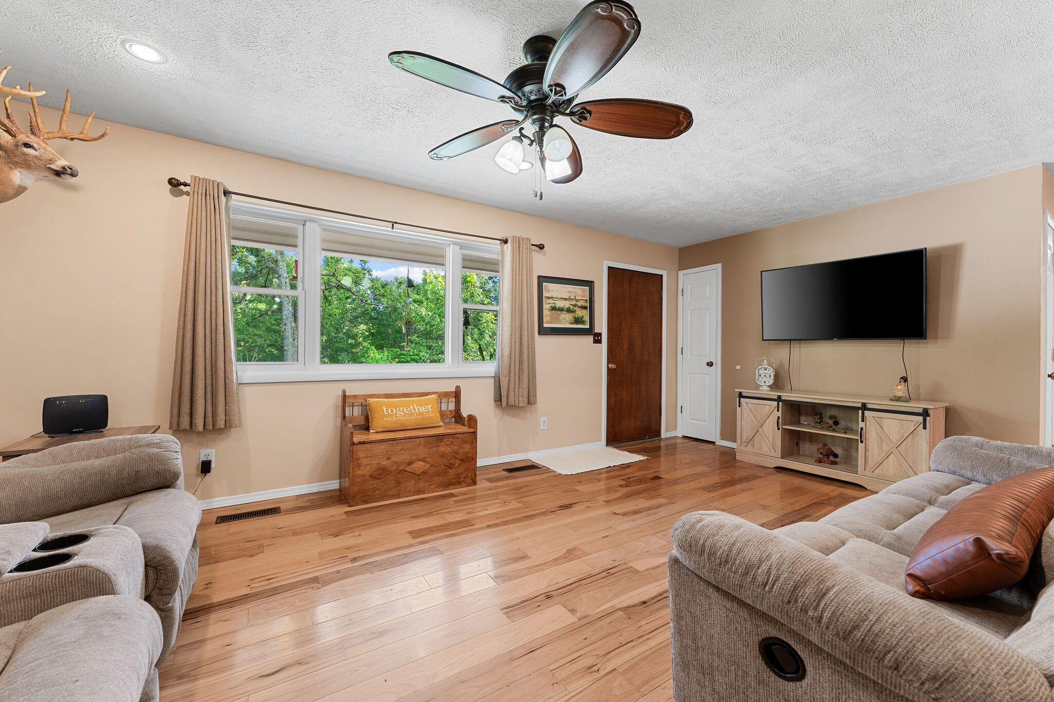 19326 Boat Dock Road West Property Photo 4