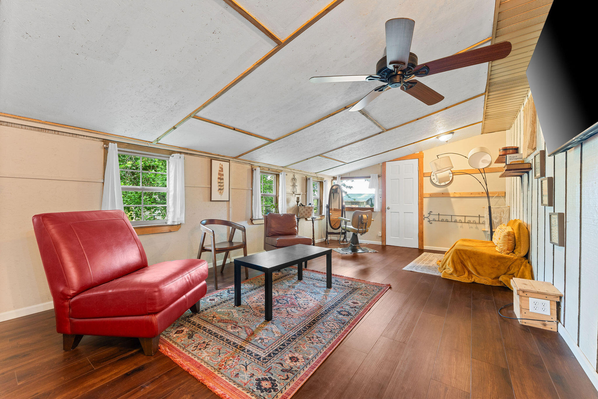 19326 Boat Dock Road West Property Photo 10
