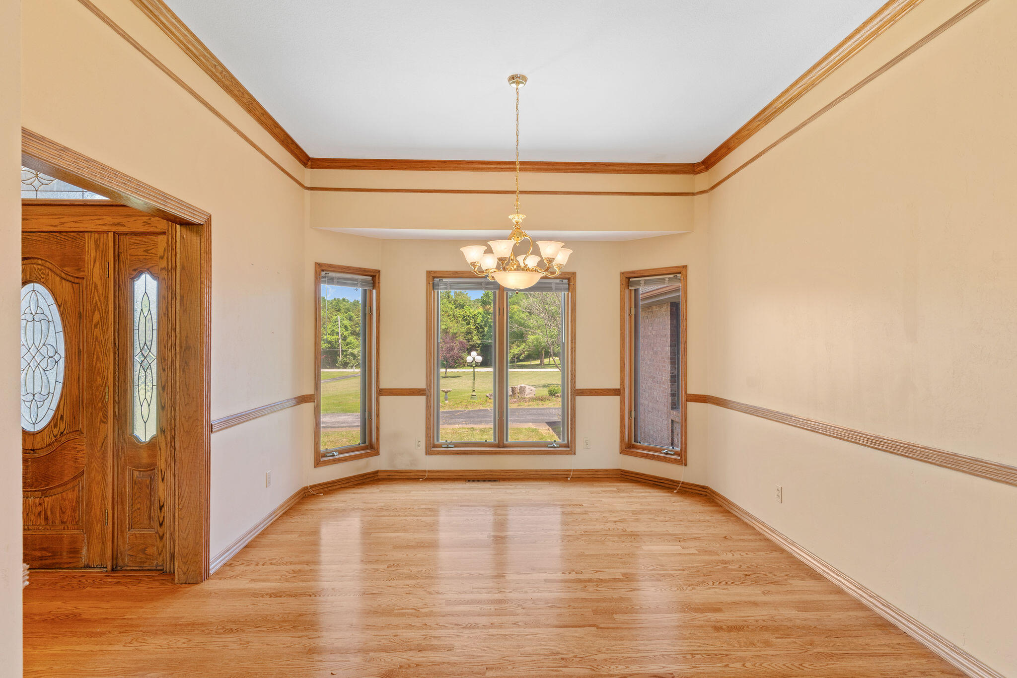 5080 East Farm Road 168 Property Photo 8