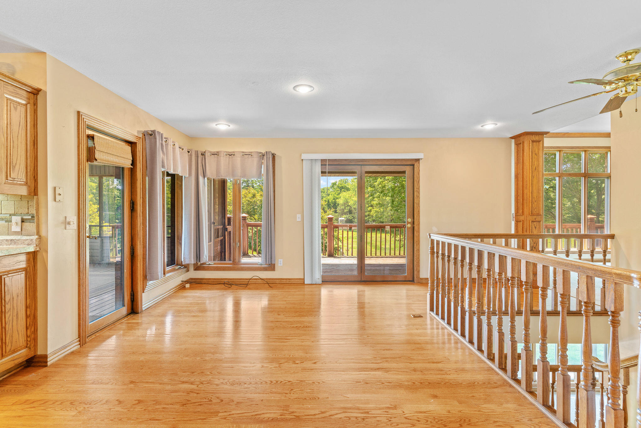 5080 East Farm Road 168 Property Photo 14