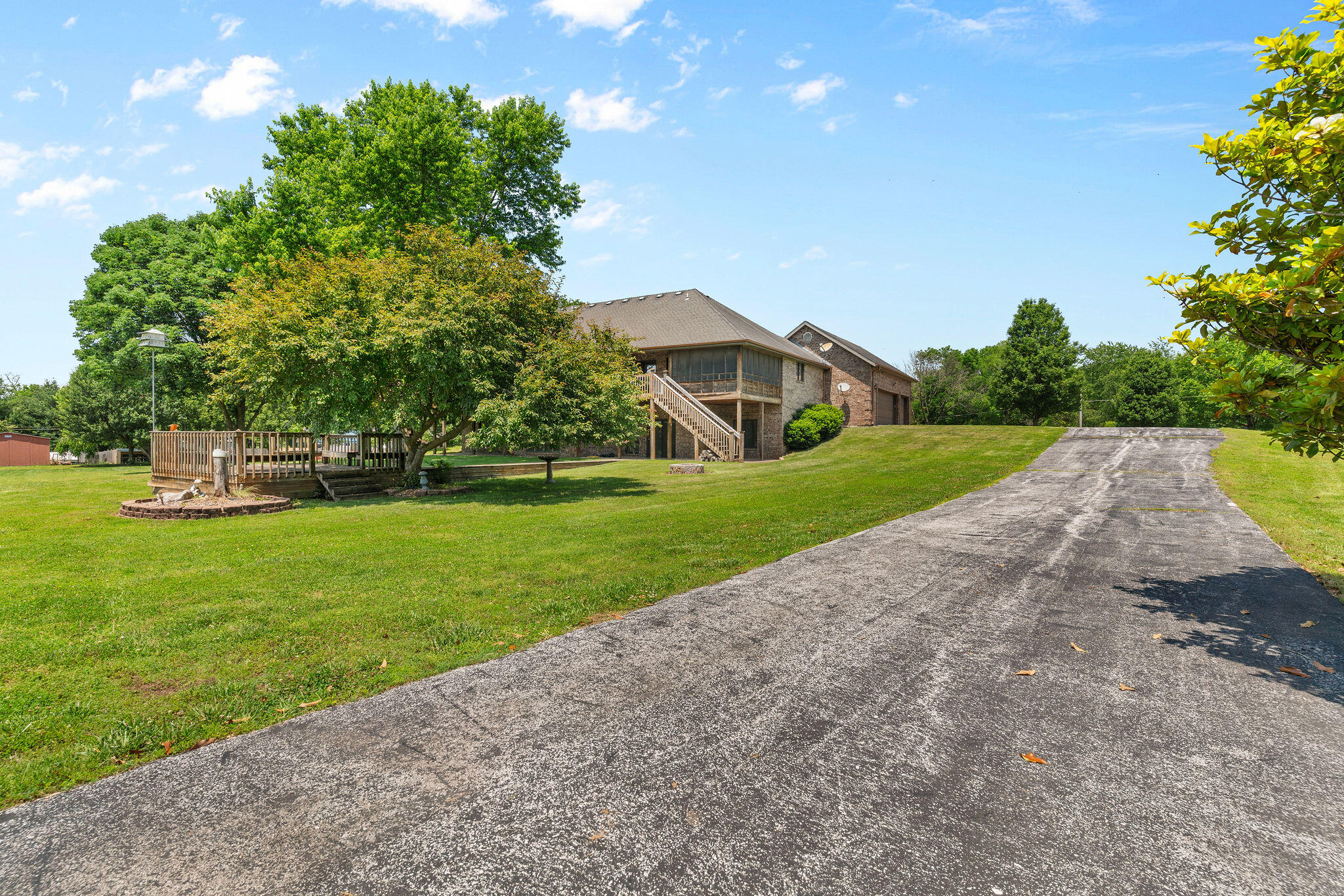 5080 East Farm Road 168 Property Photo 43